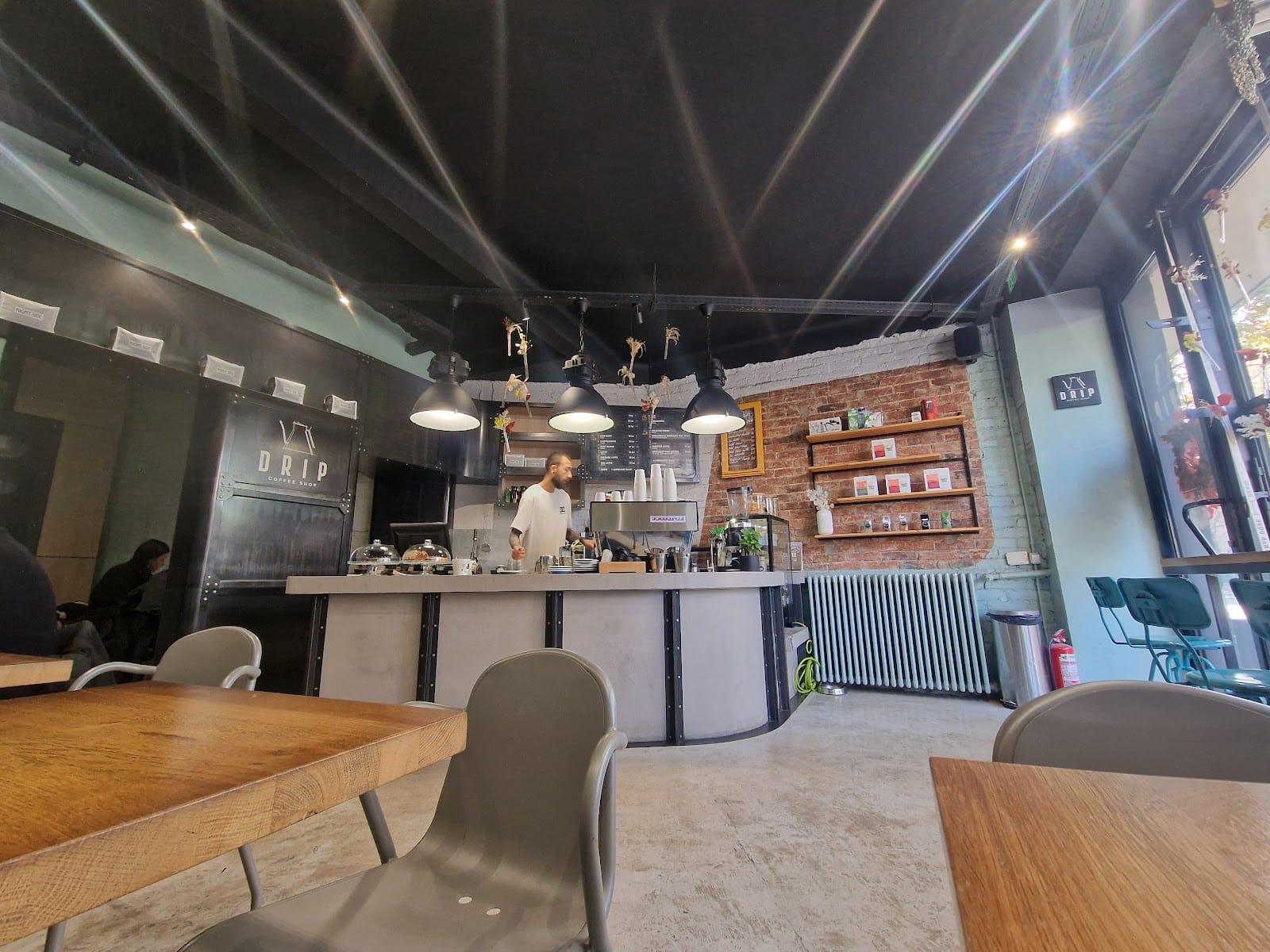 DRIP Coffee Shop