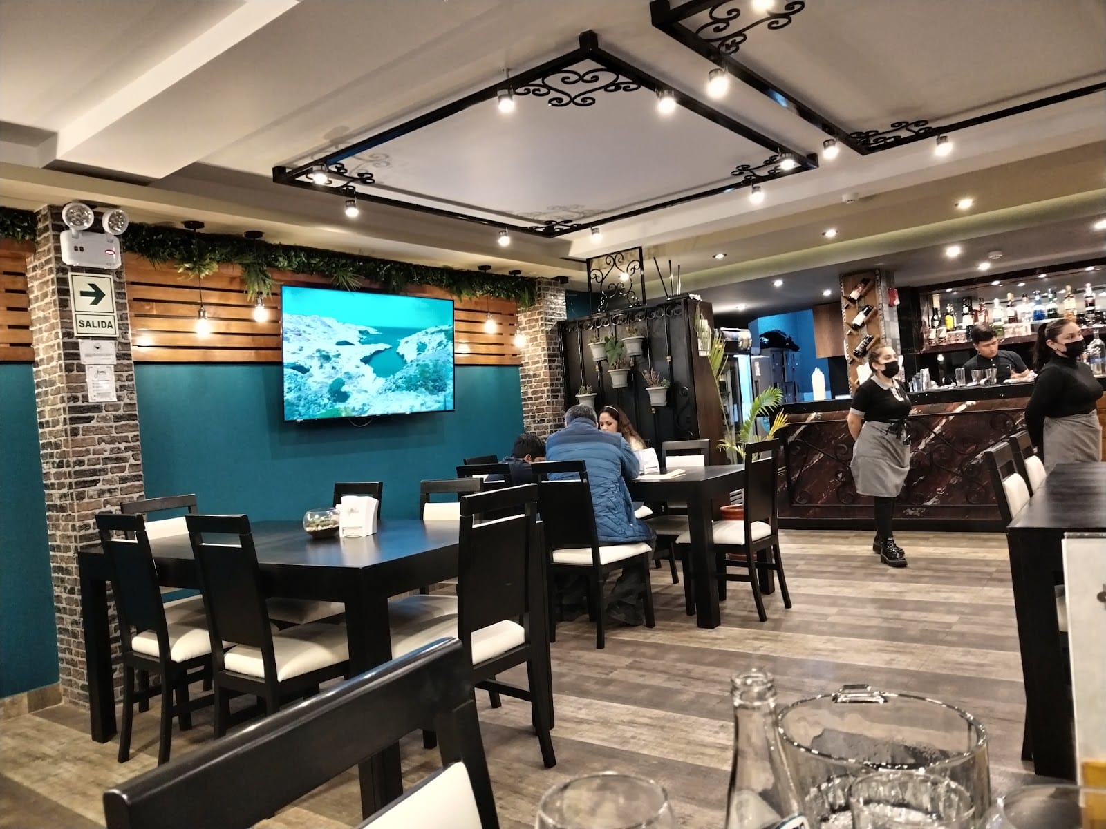 JAMA Cafe - Restaurante