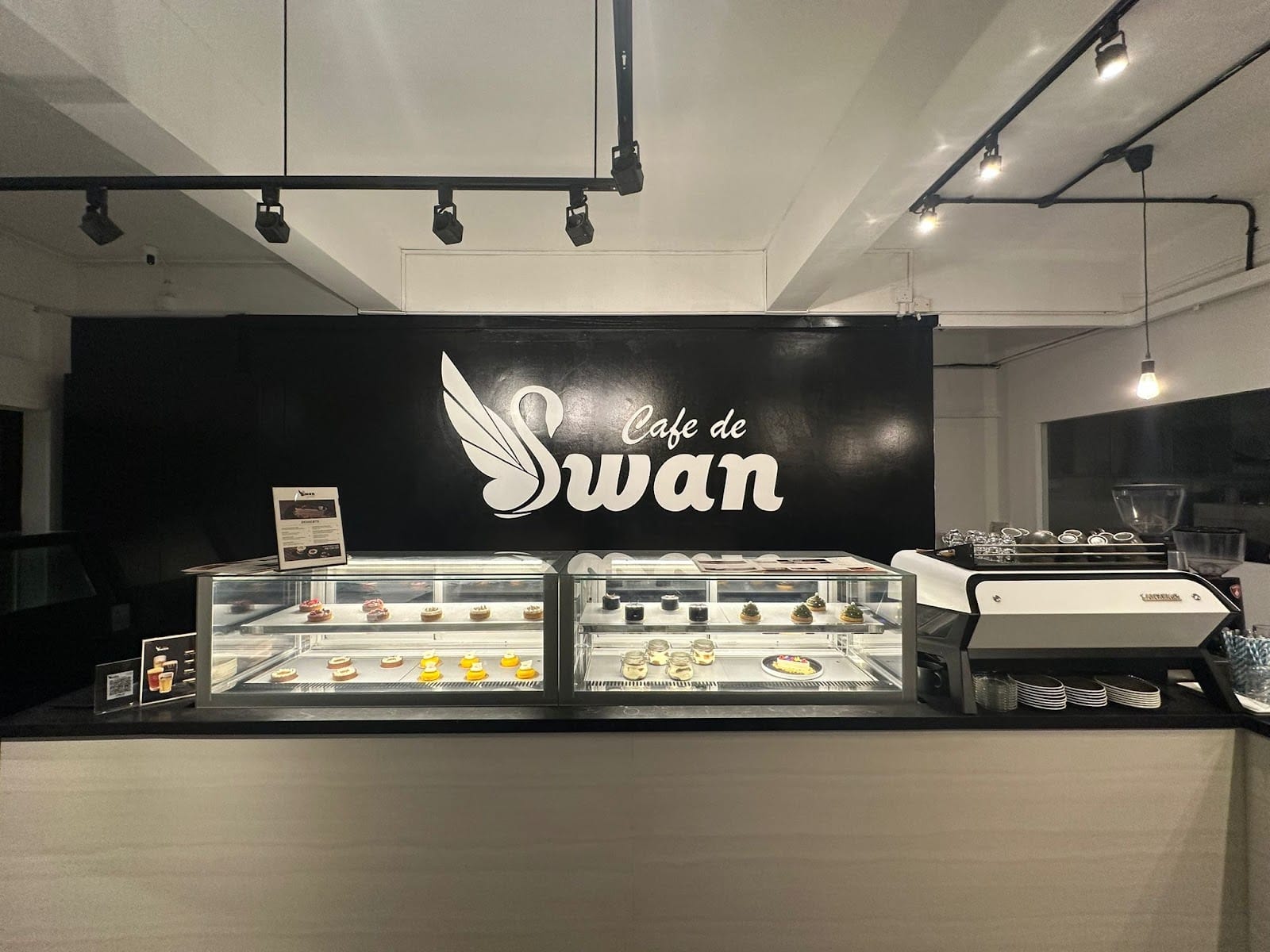 Cafe de Swan