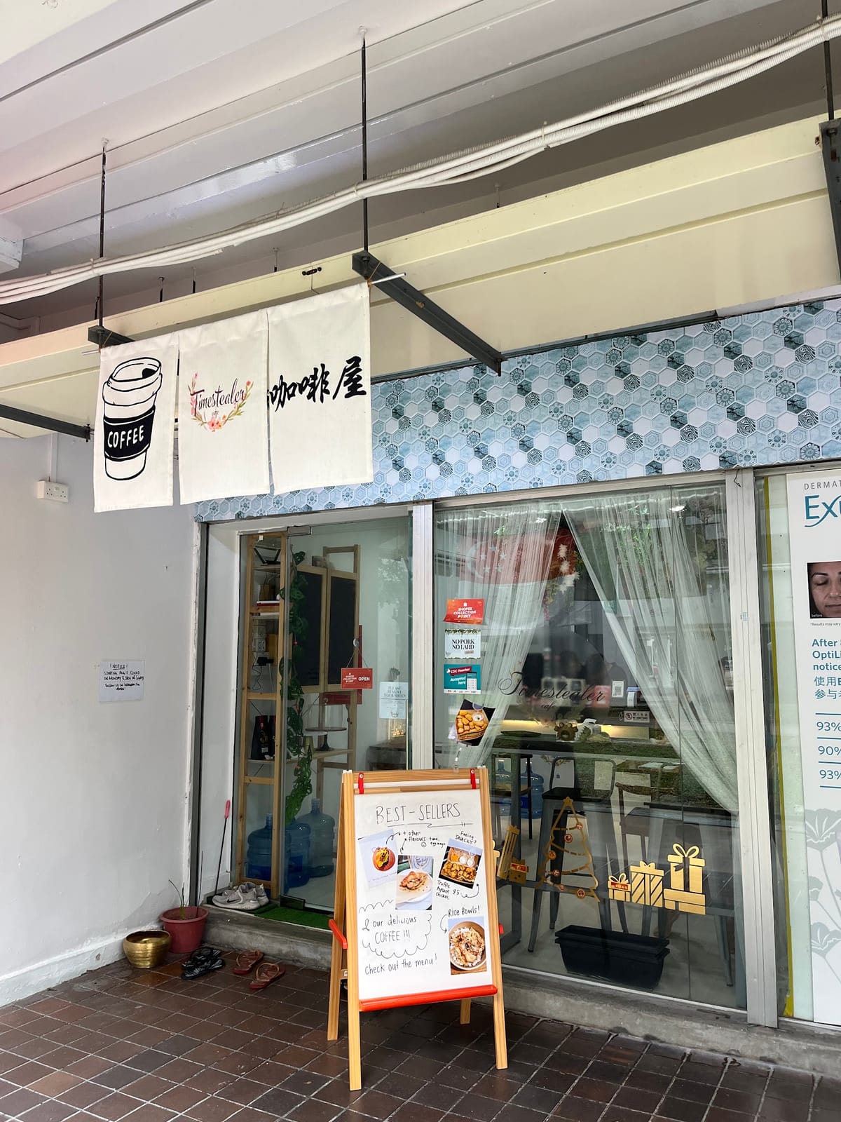Timestealer Café