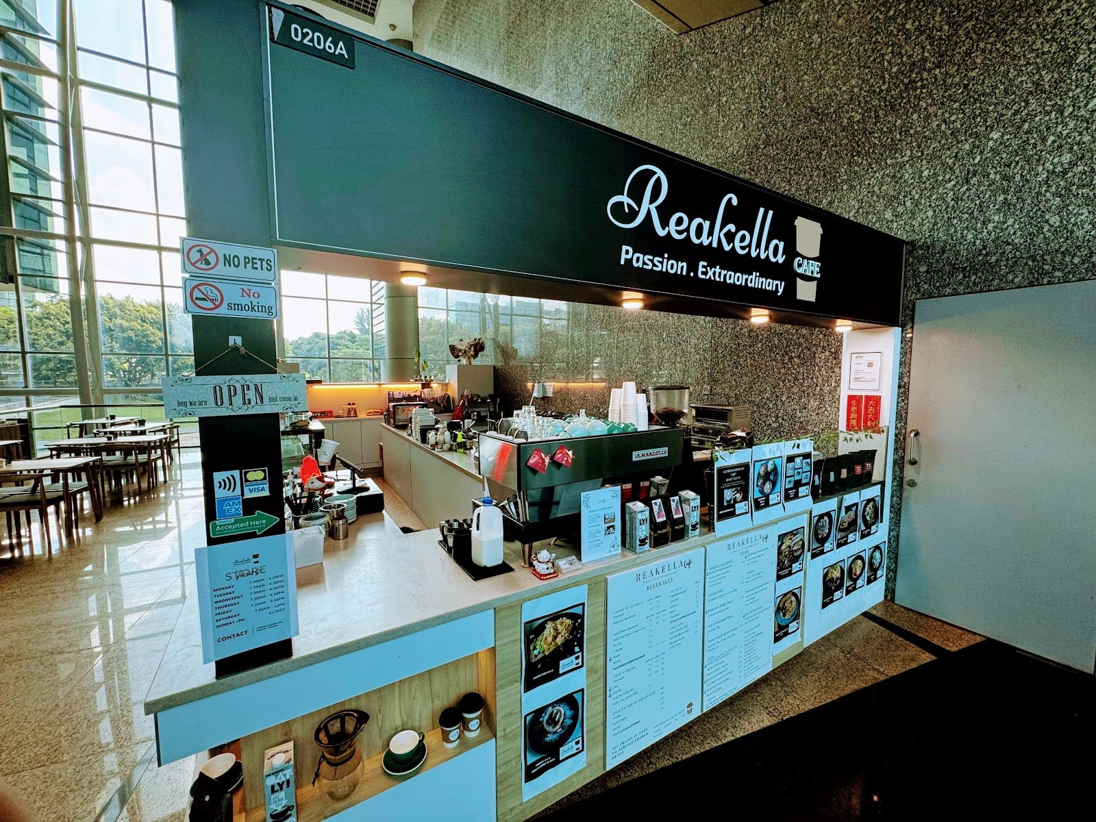 Reakella Cafe