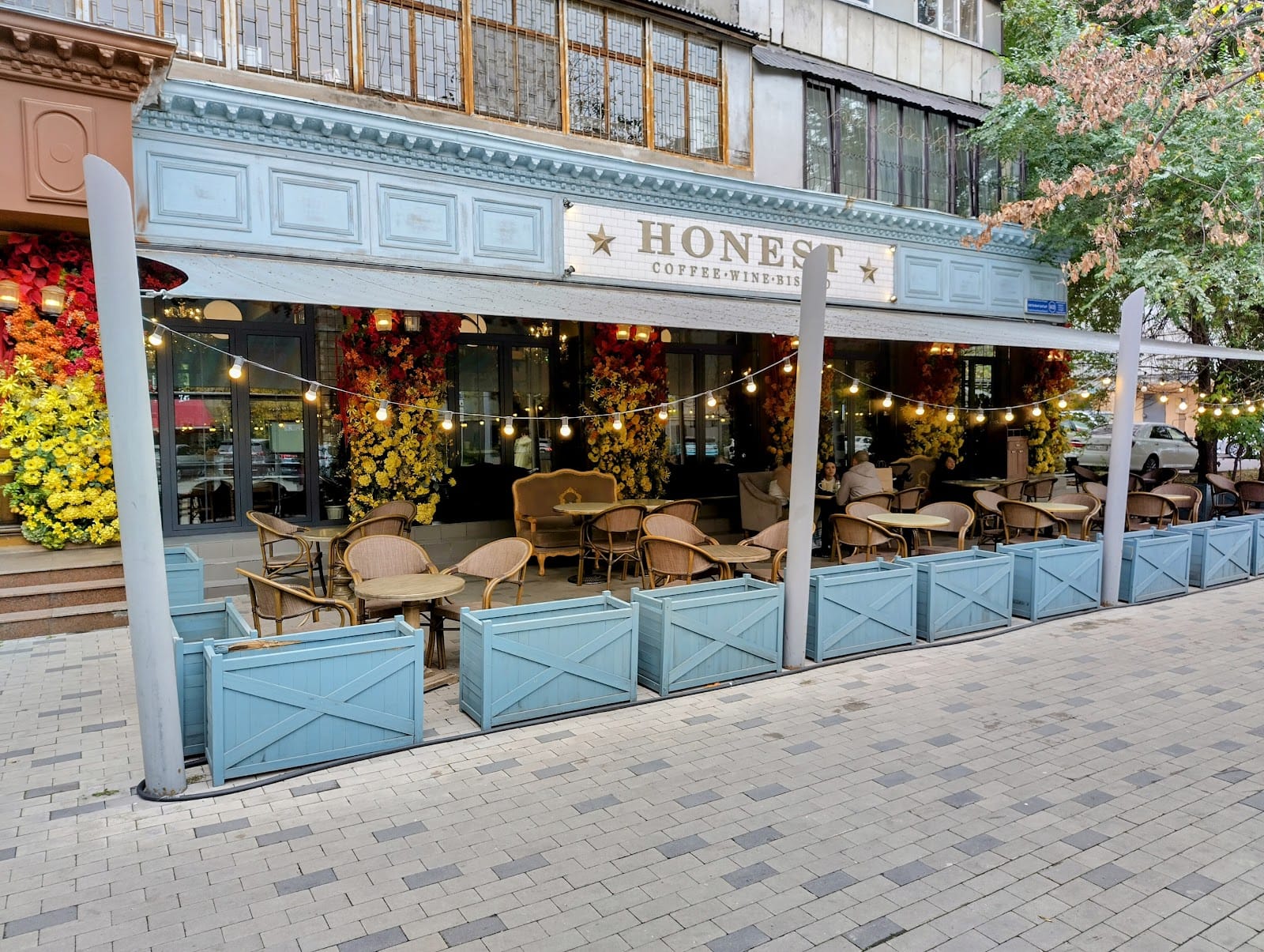 Honest Coffeehouse