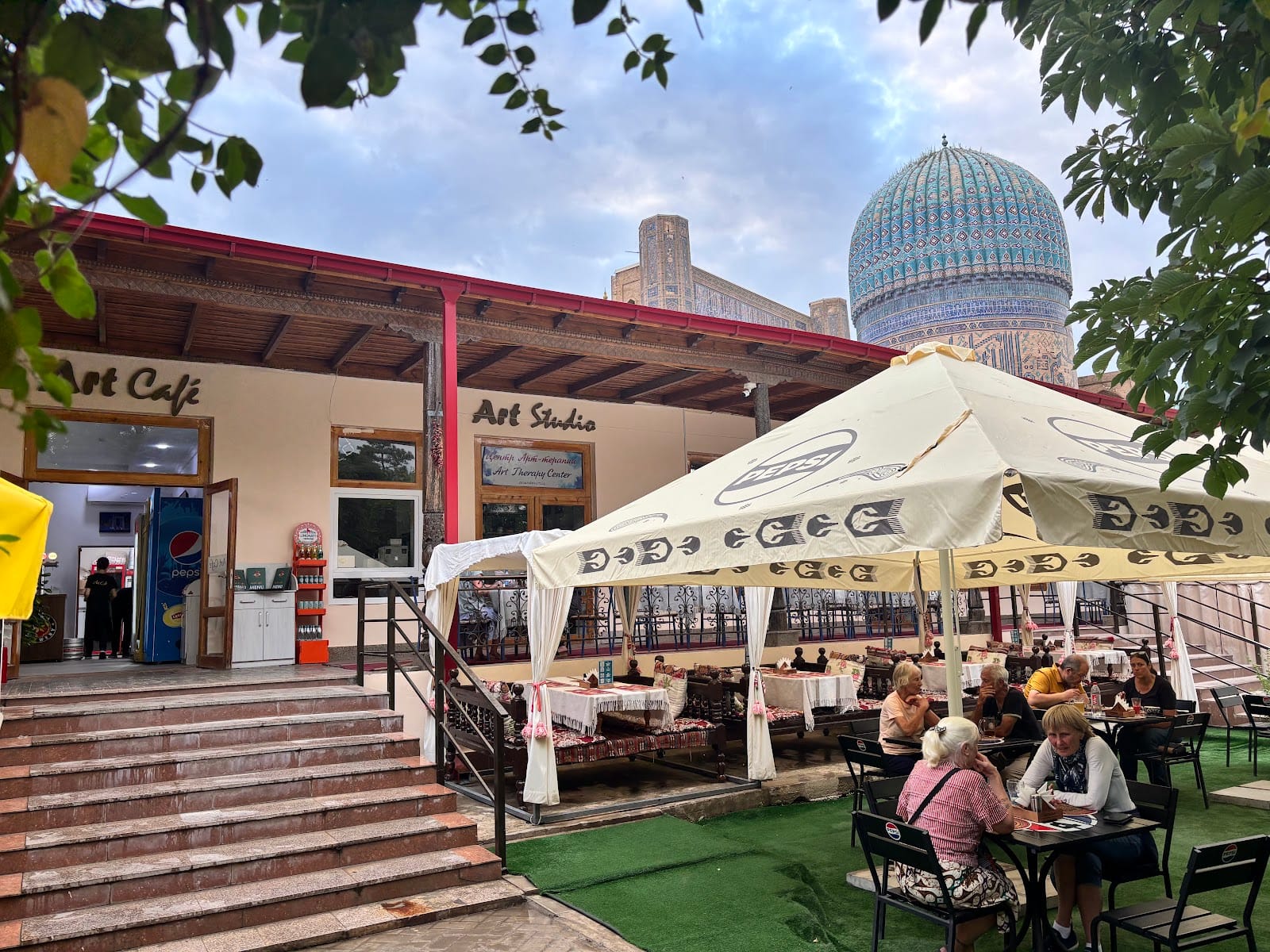 Art Cafe Norgis