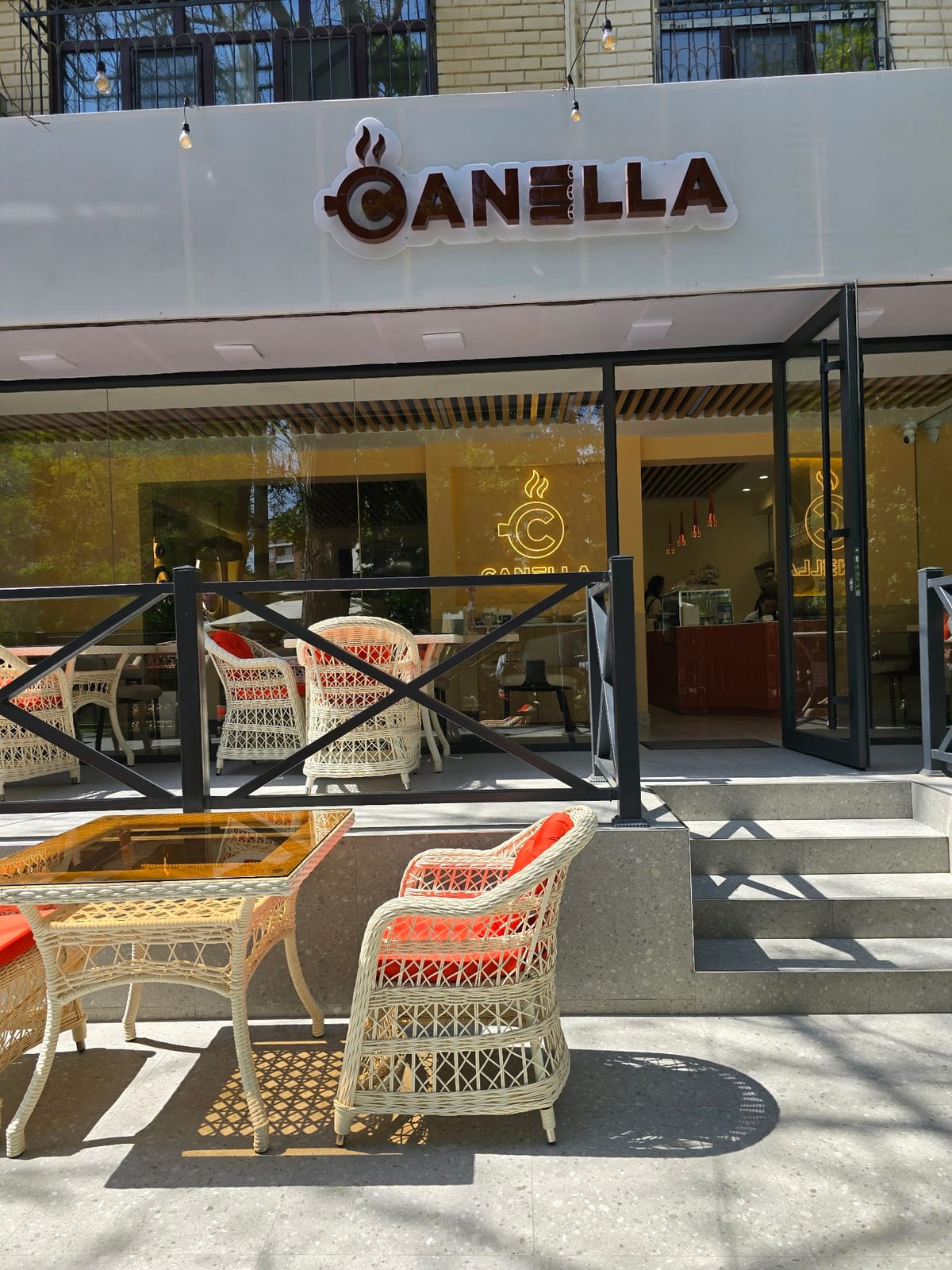Canella Coffee & Patisserie
