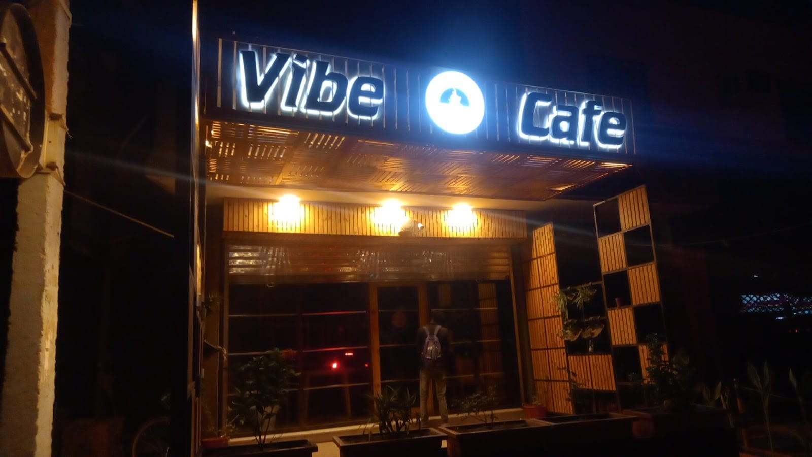 Vibe Café