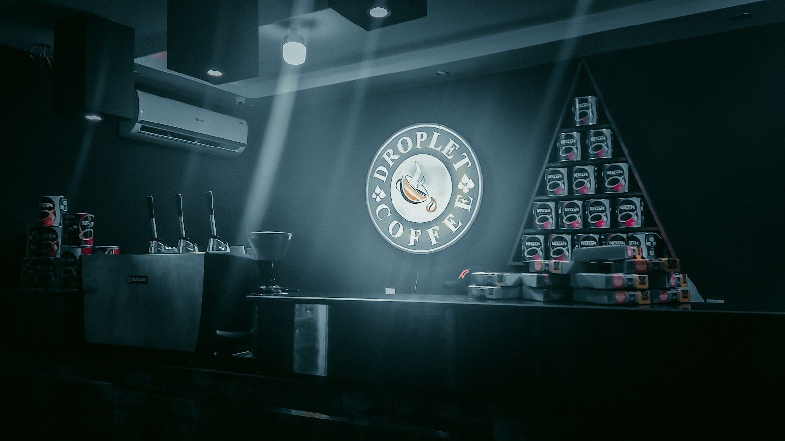 Droplet cafe