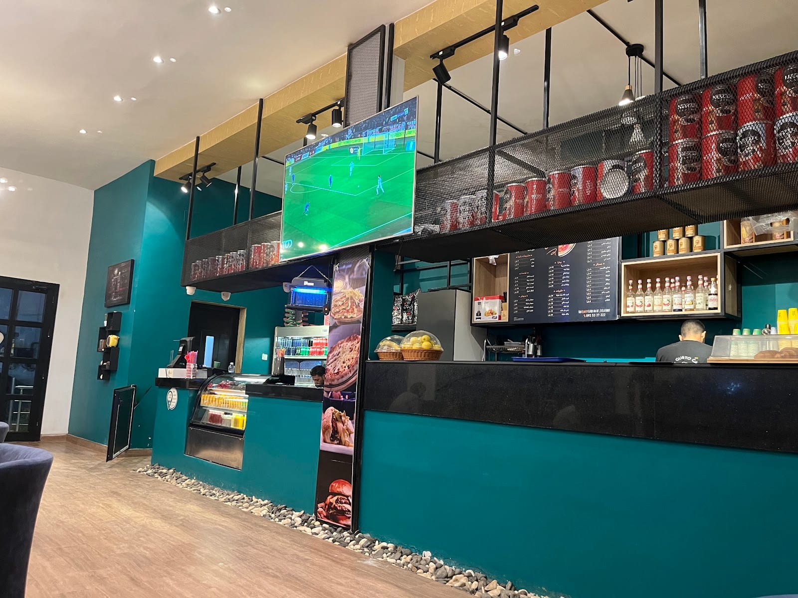 Del Gusto Café