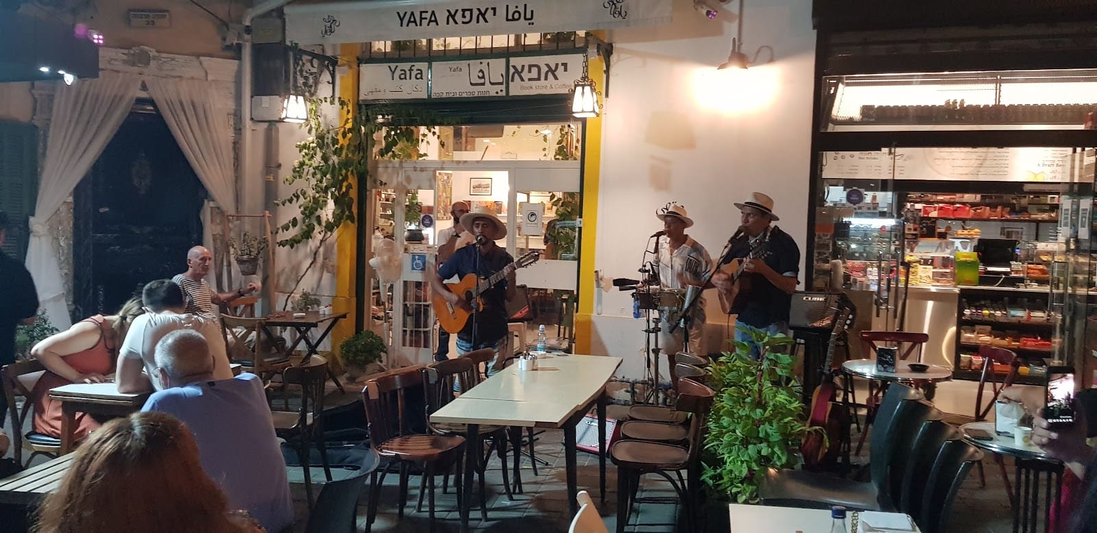 Yafa Cafe