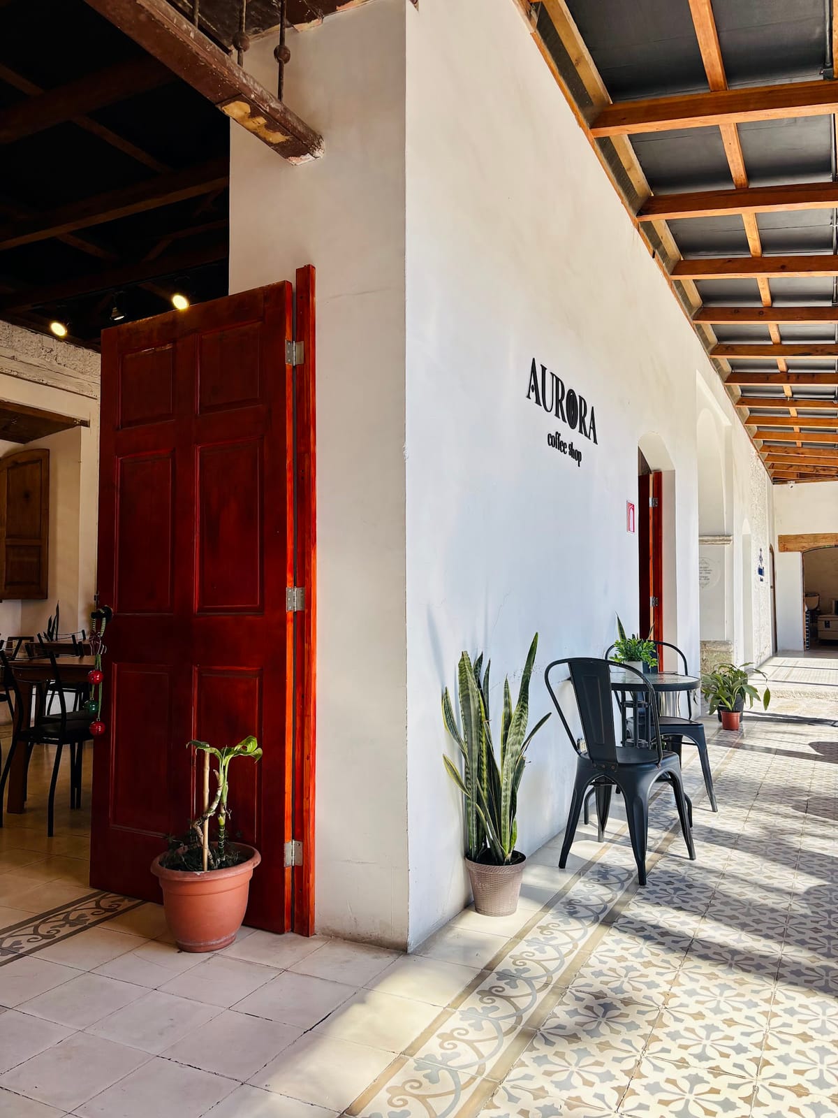 Aurora Coffee Shop