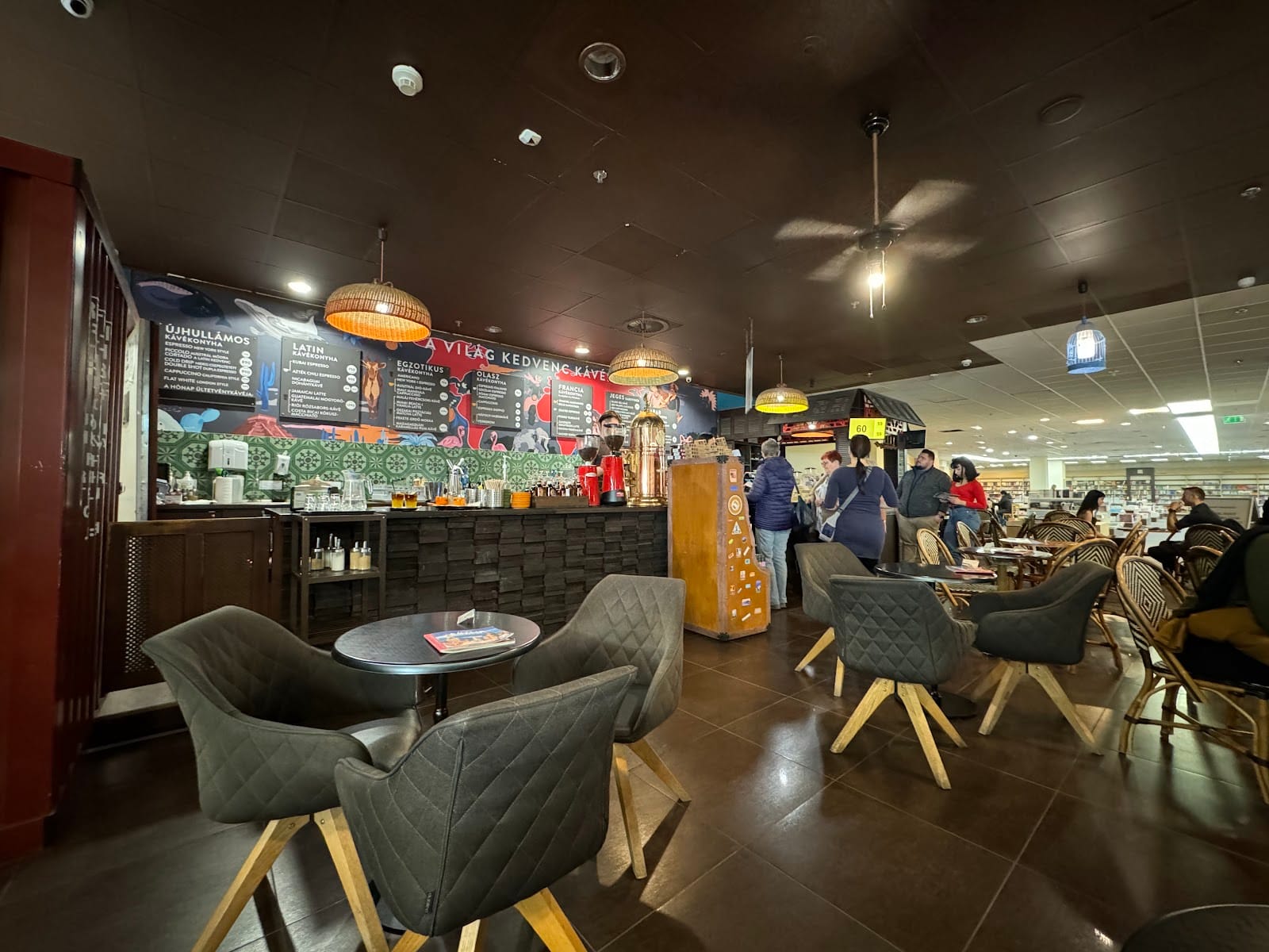 CAFE FREI ÁRKÁD SZEGED