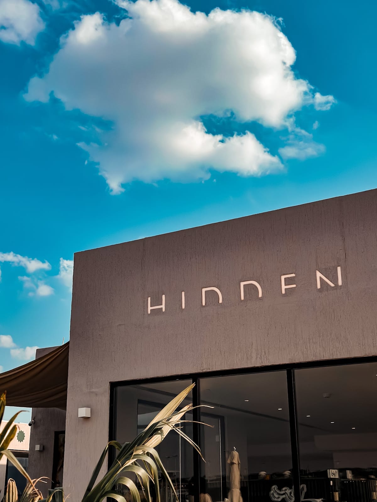 HIDDEN CAFE AL AIN