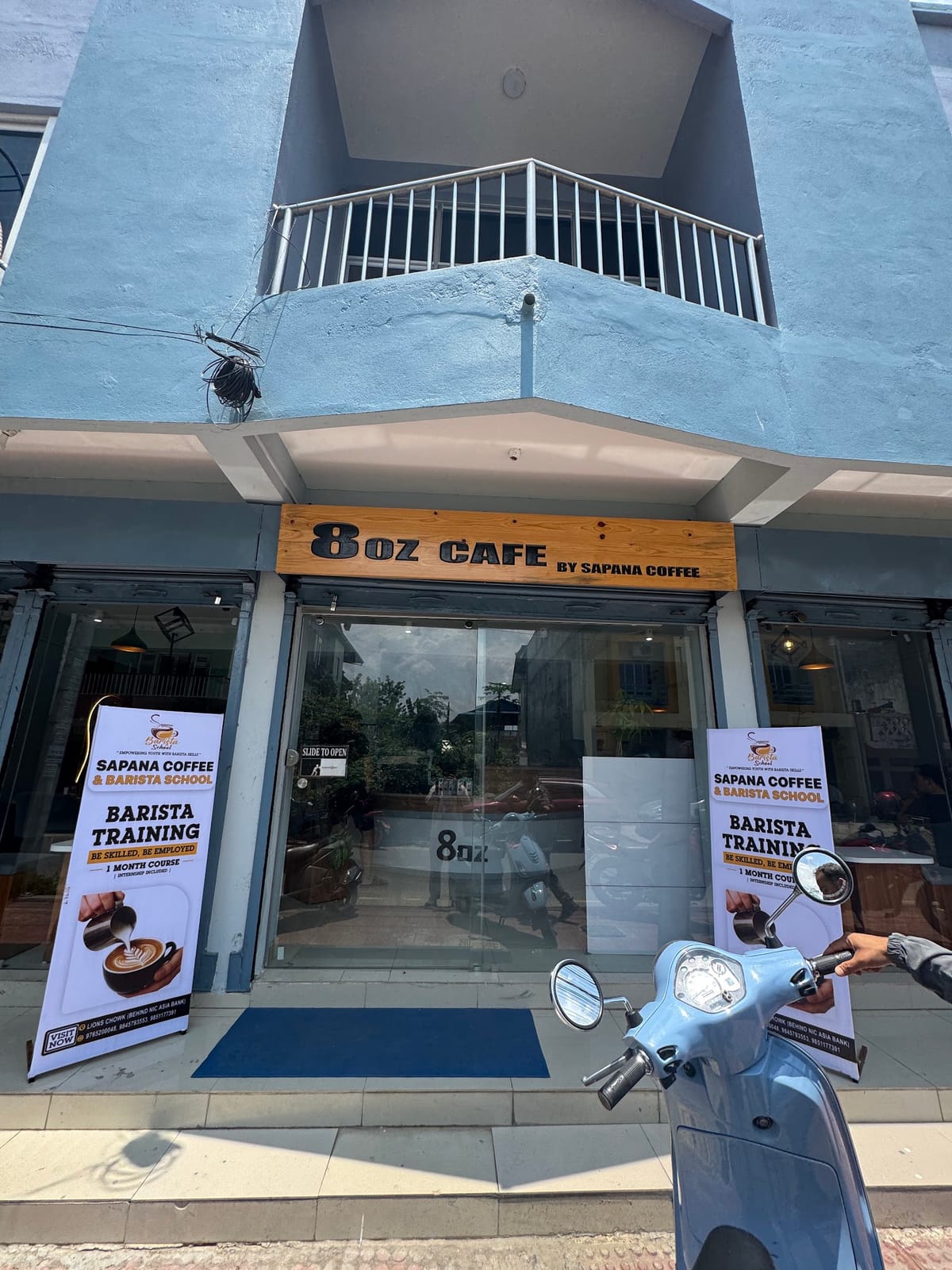 D-Mandu Cafe & Restro