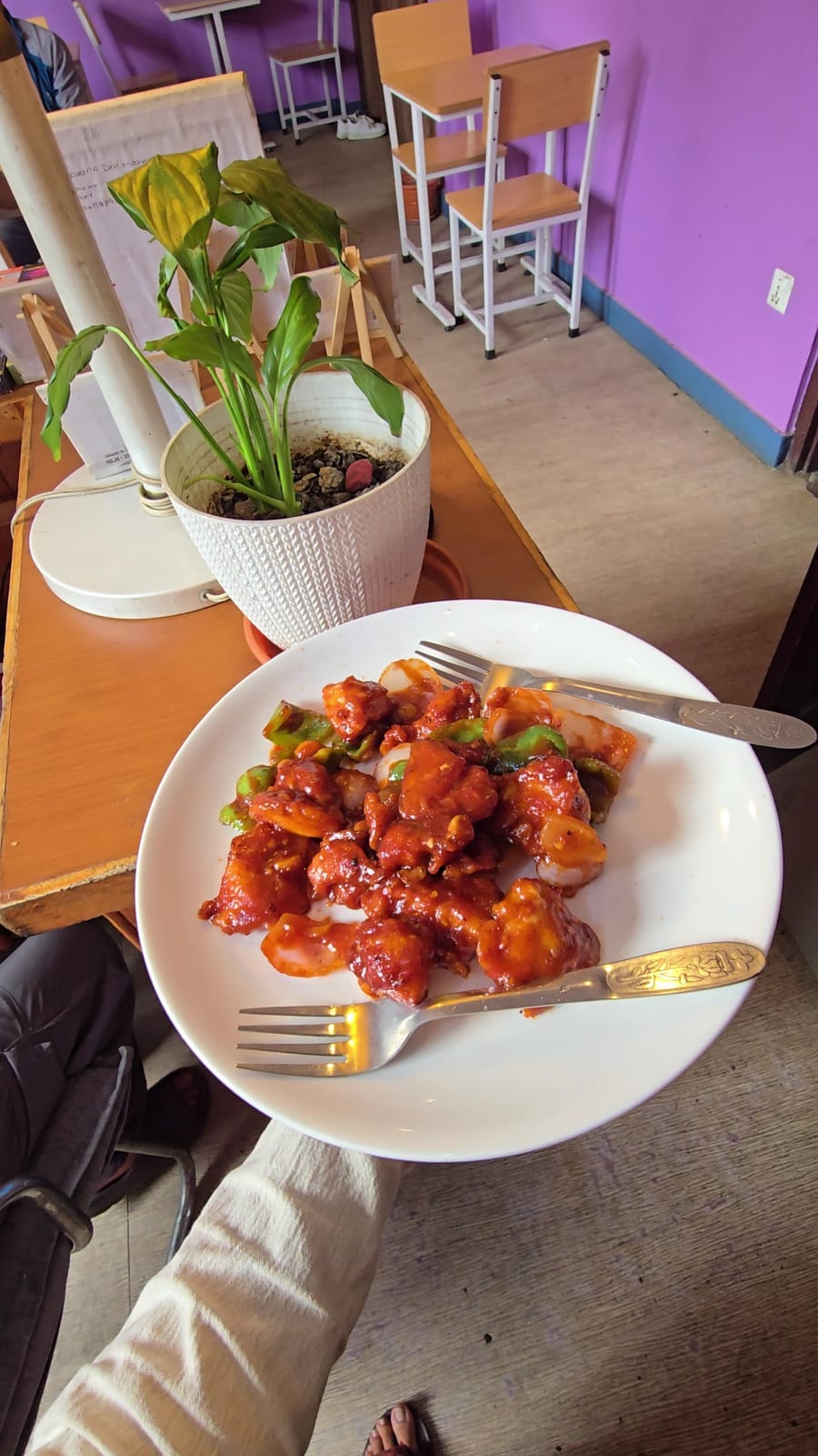 Loben's Cafe