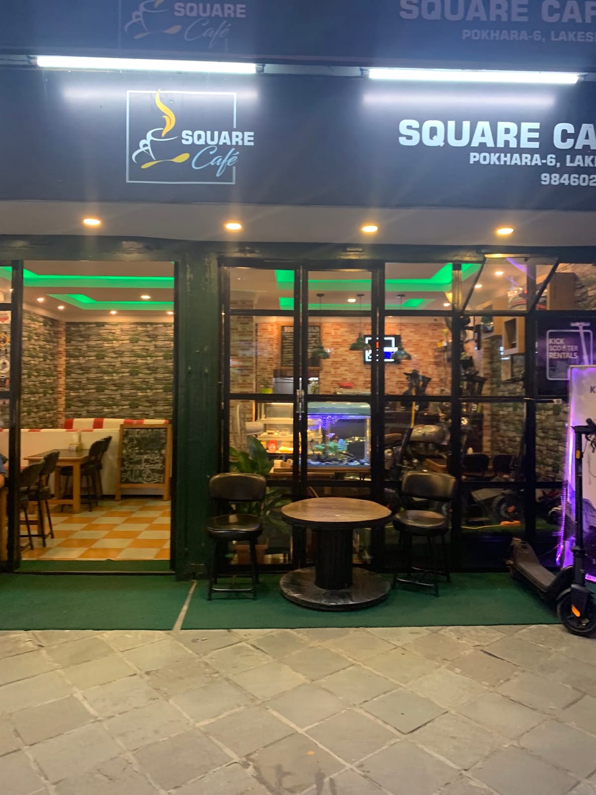 Square Cafe