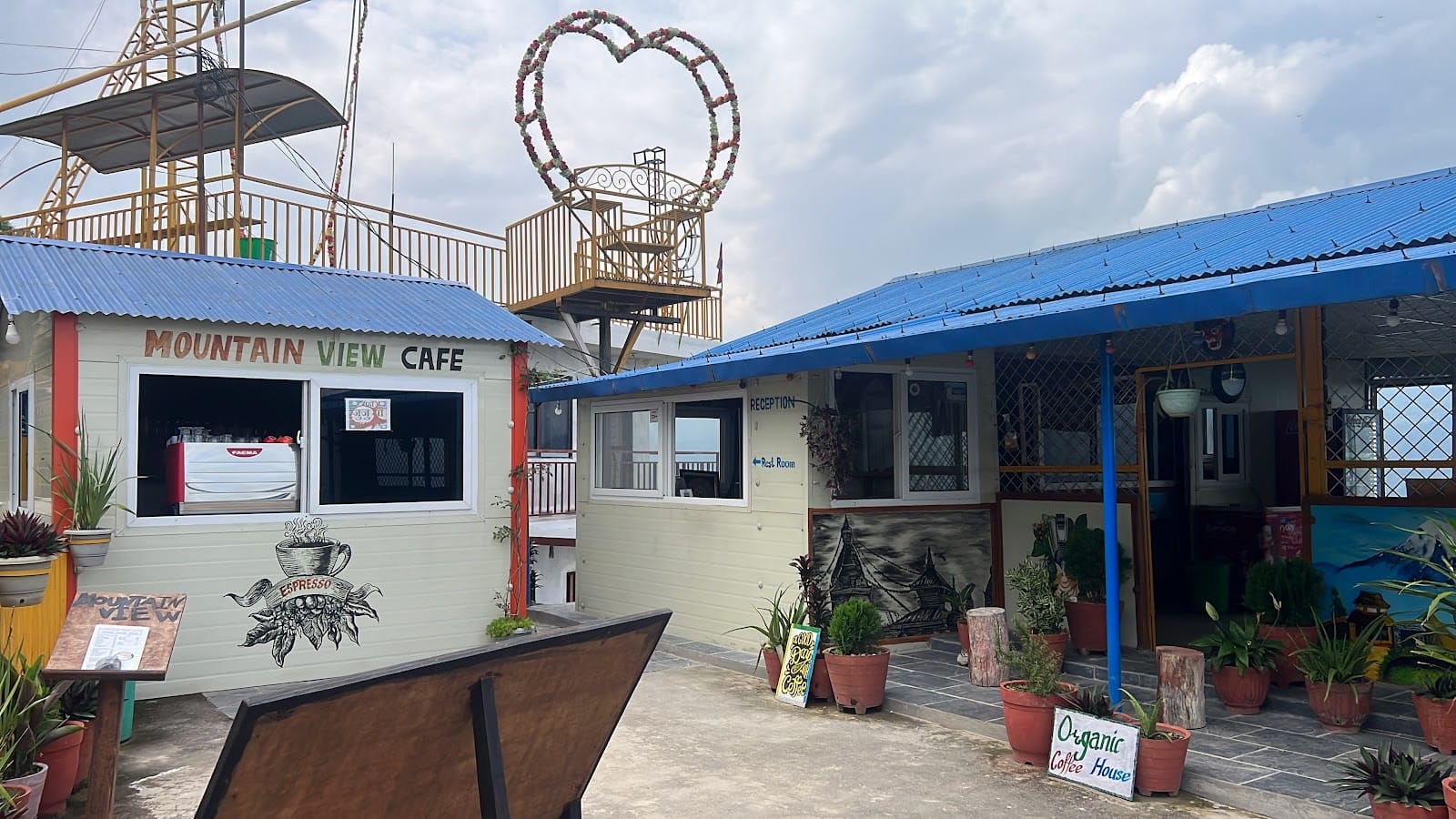 Mountain view cafe