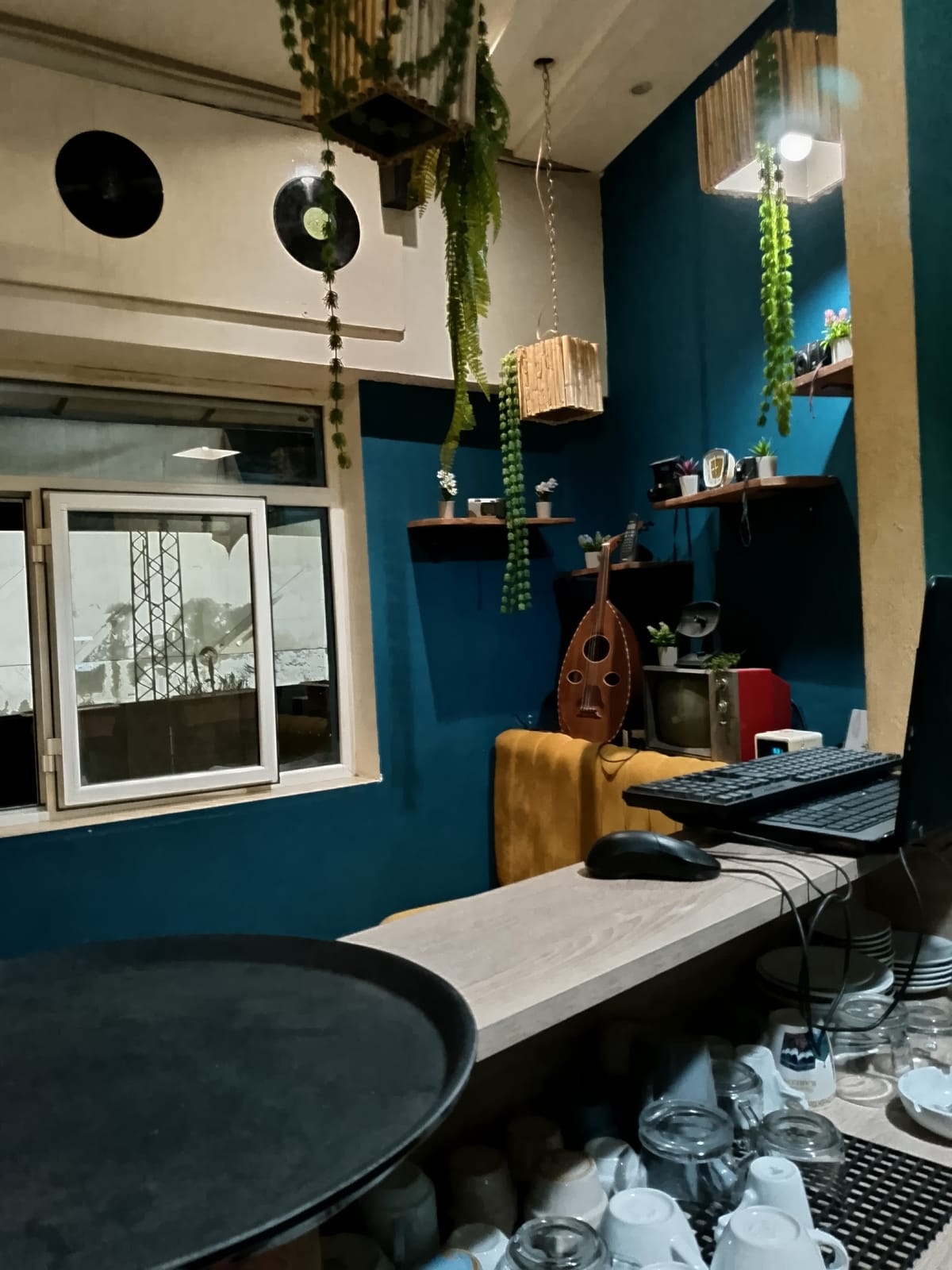 Dosis coffee shop