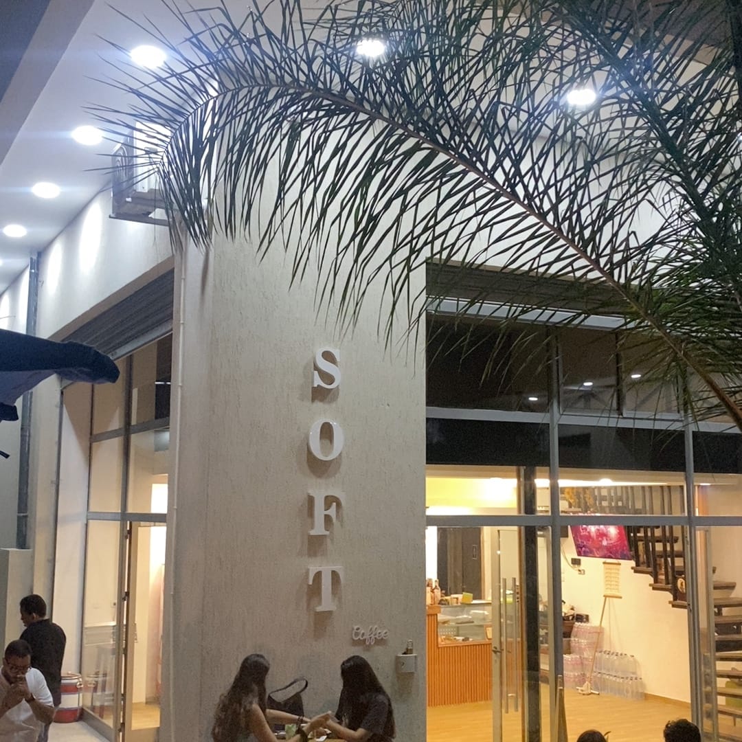 Café Soft Coffee & Snacks