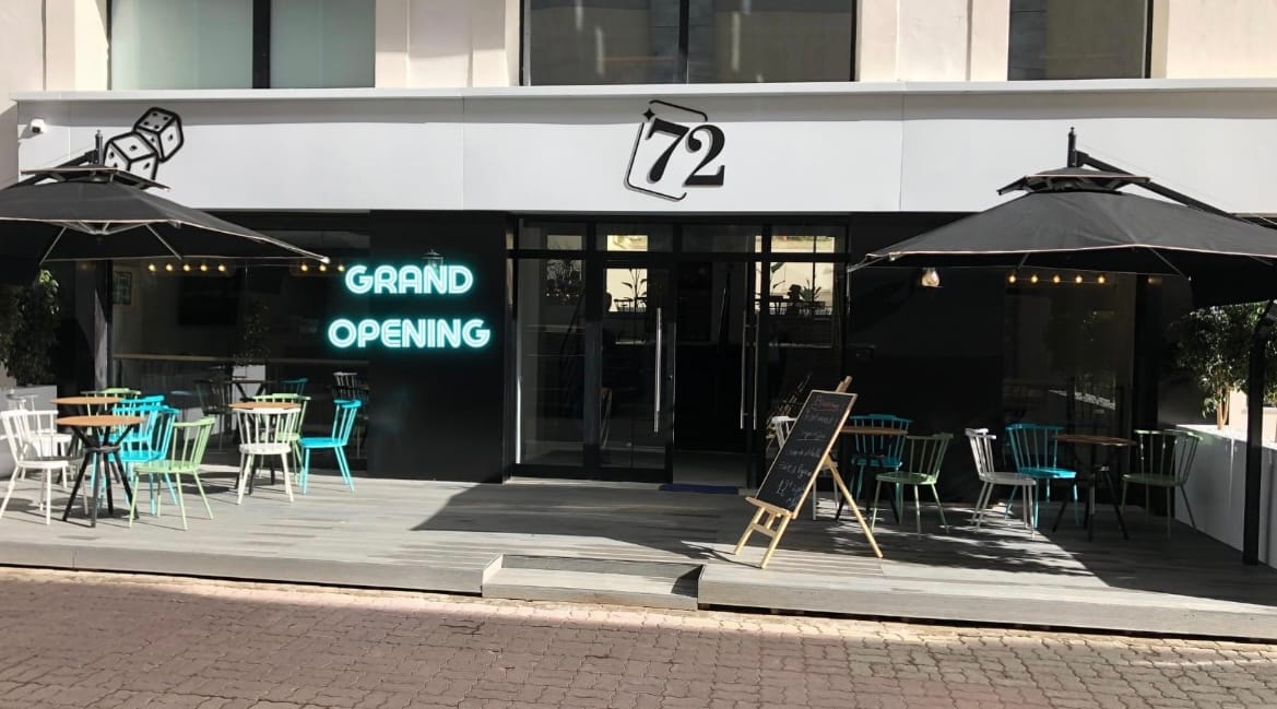 72 Coffee & Drinks