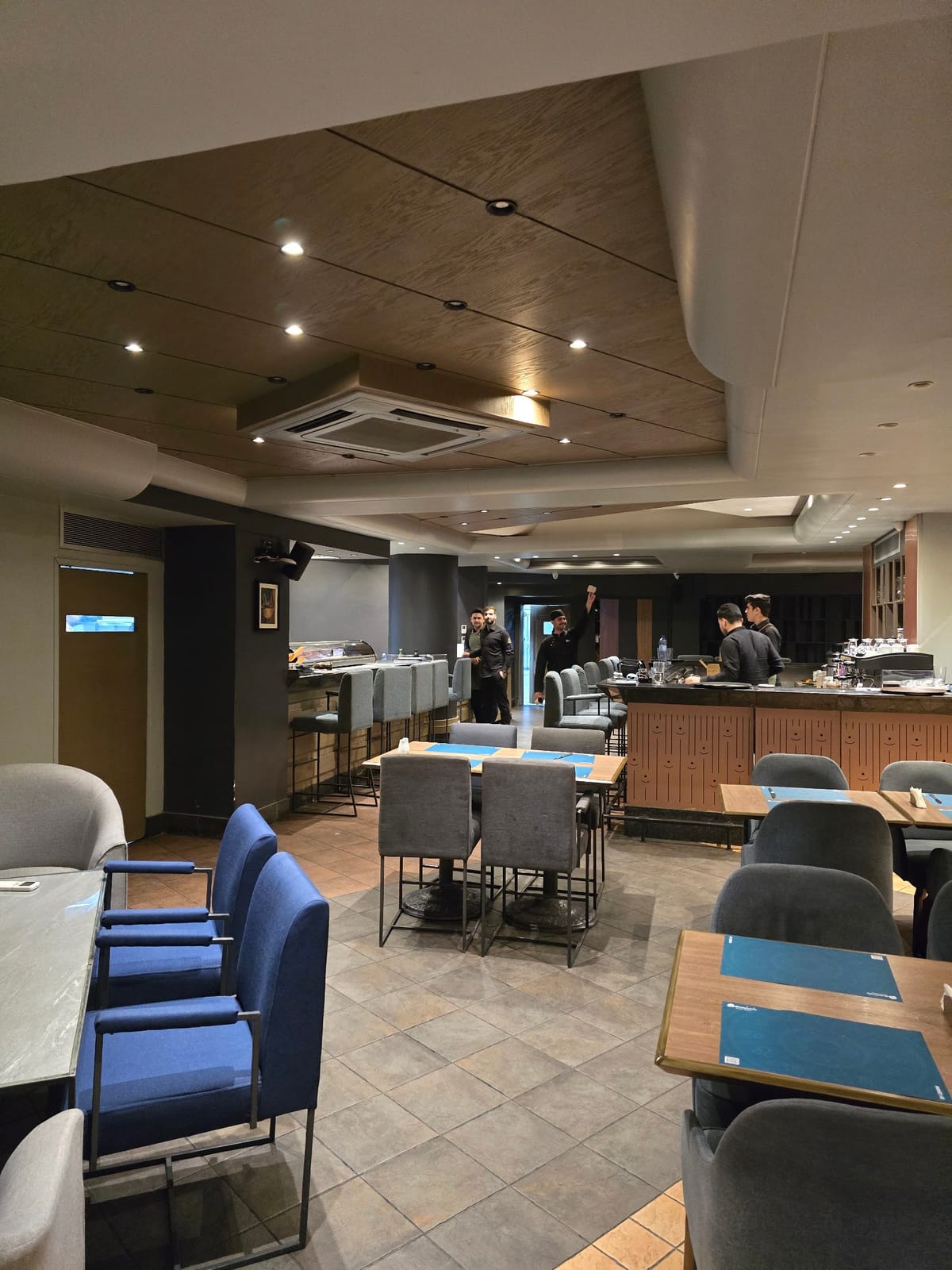 Gemini Cafe & Grill