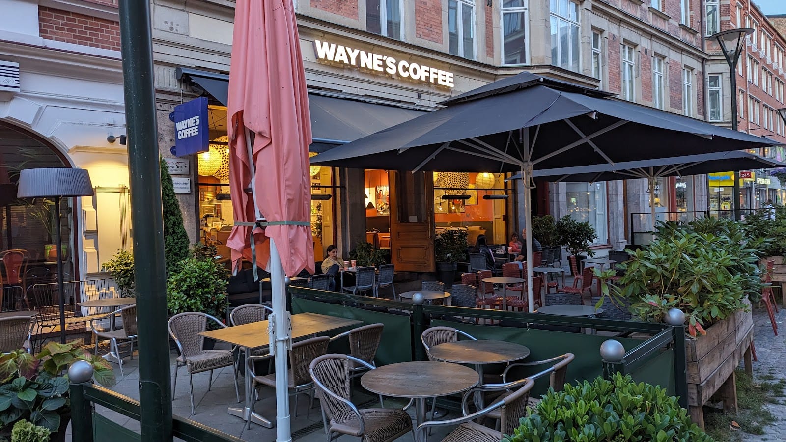 Wayne's Coffee
