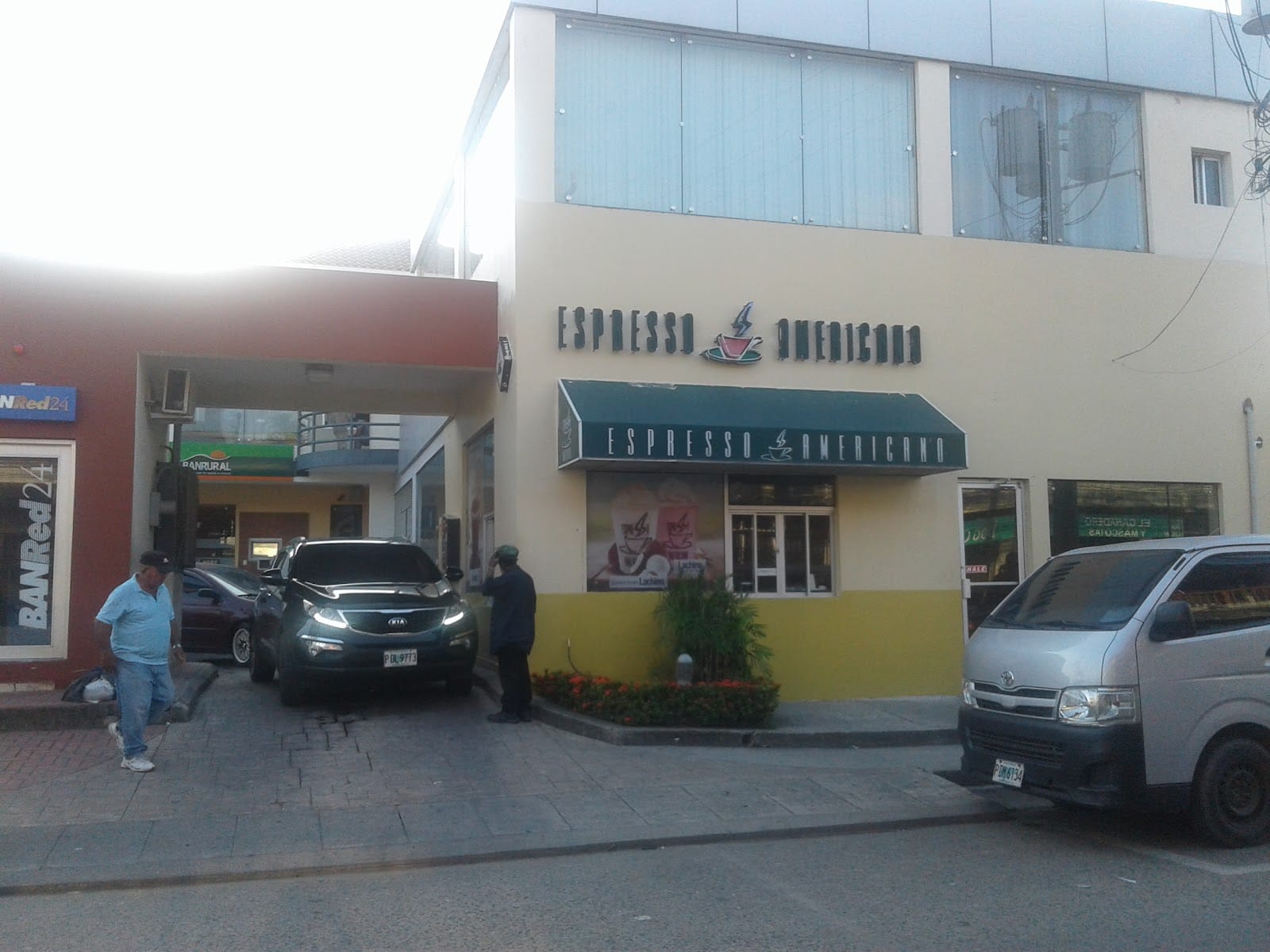 Espresso Americano • Autoservicio Puerto Cortés