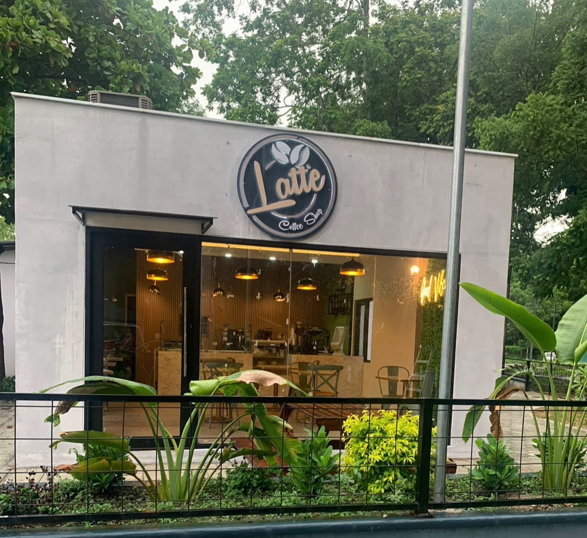 Latte Coffee Shop