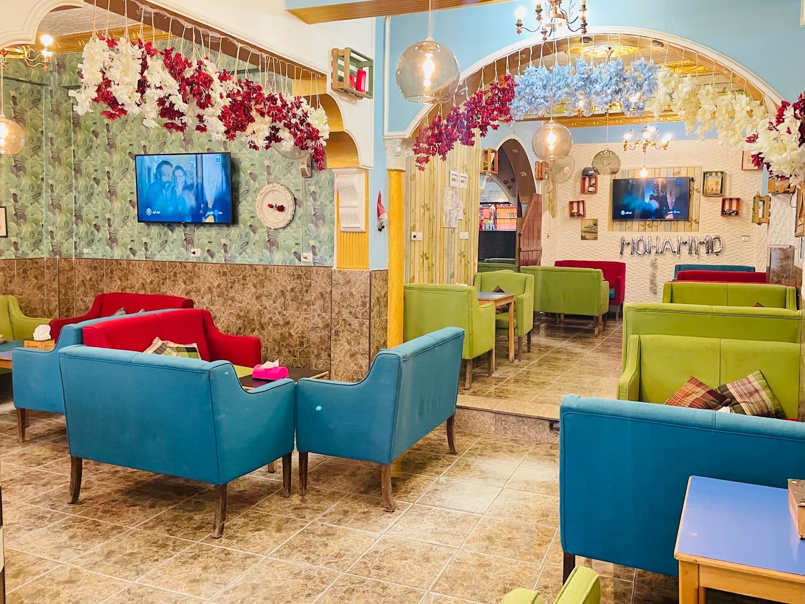 Mondyal cafe