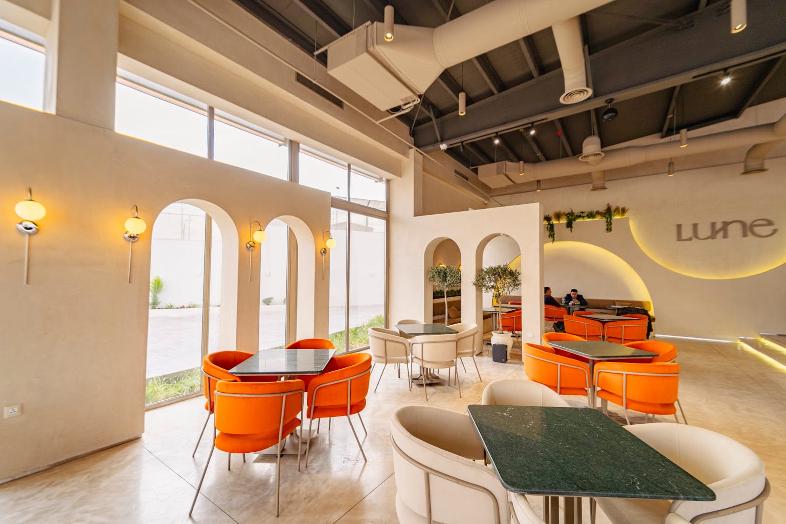 Lune Coffee House