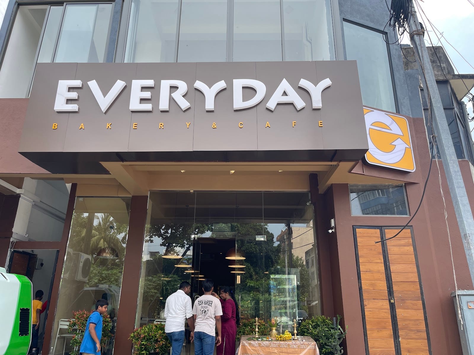 Everyday Bakery And Cafe