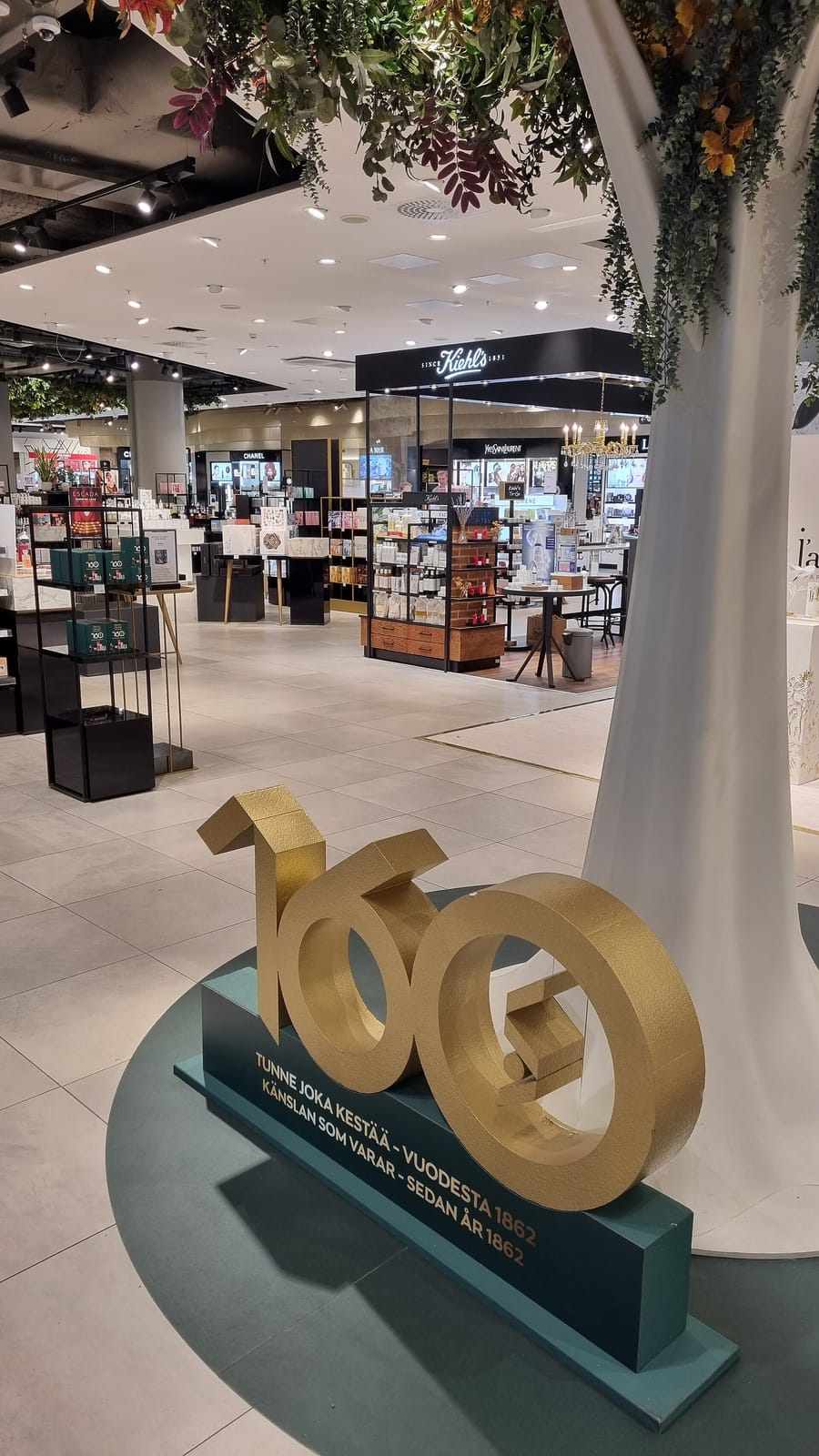 Robert's Coffee Tapiola Stockmann photo 3