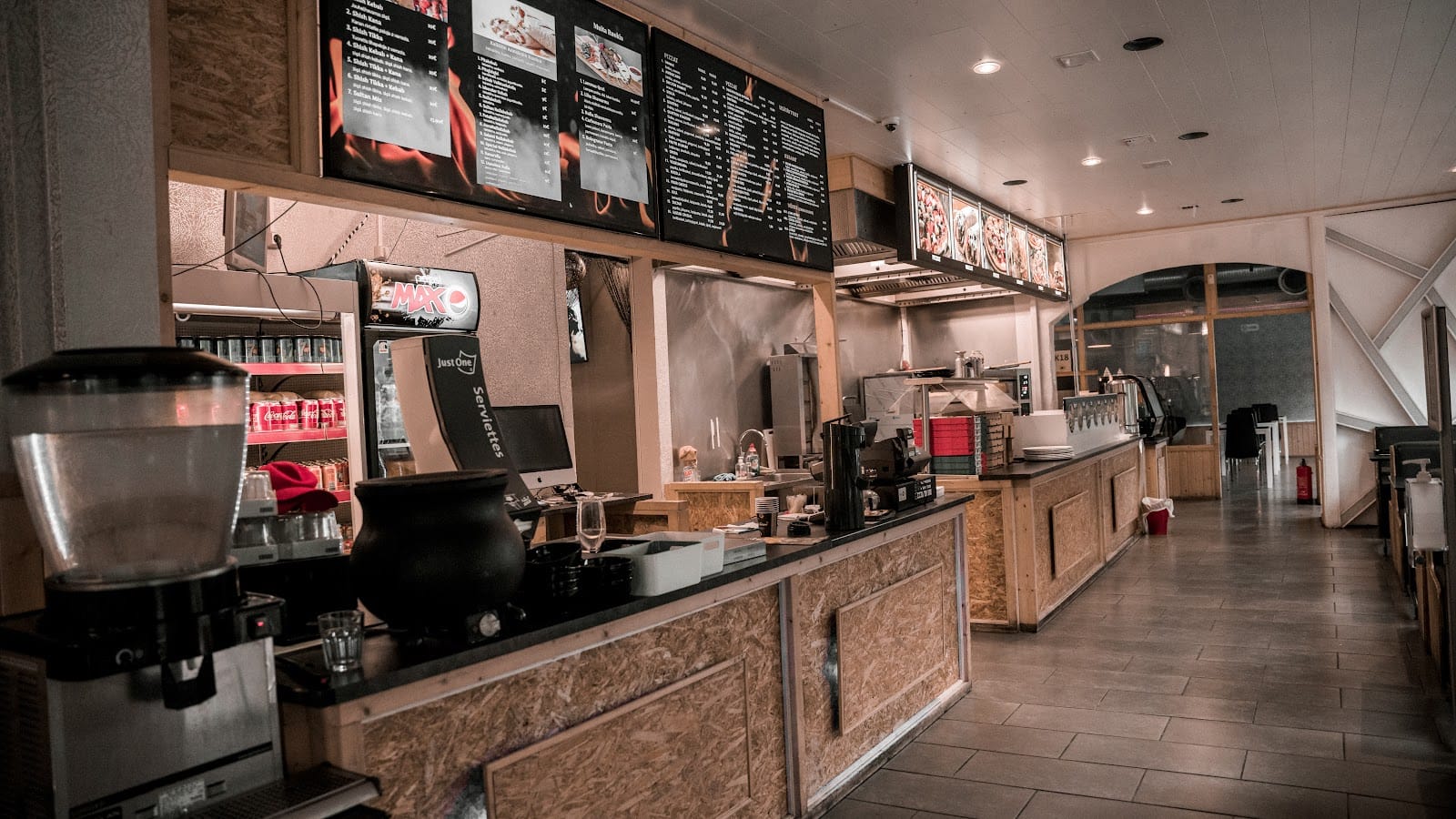 Sultan Shish Kebab Restaurant Cafe