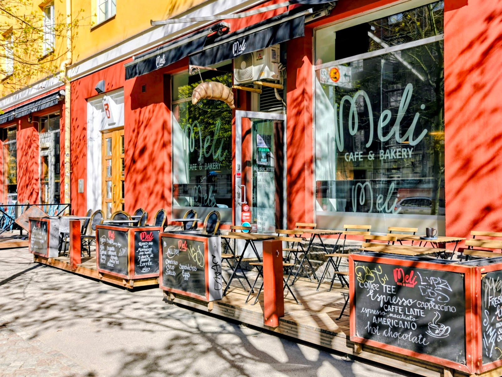 Meli Cafe & Bakery