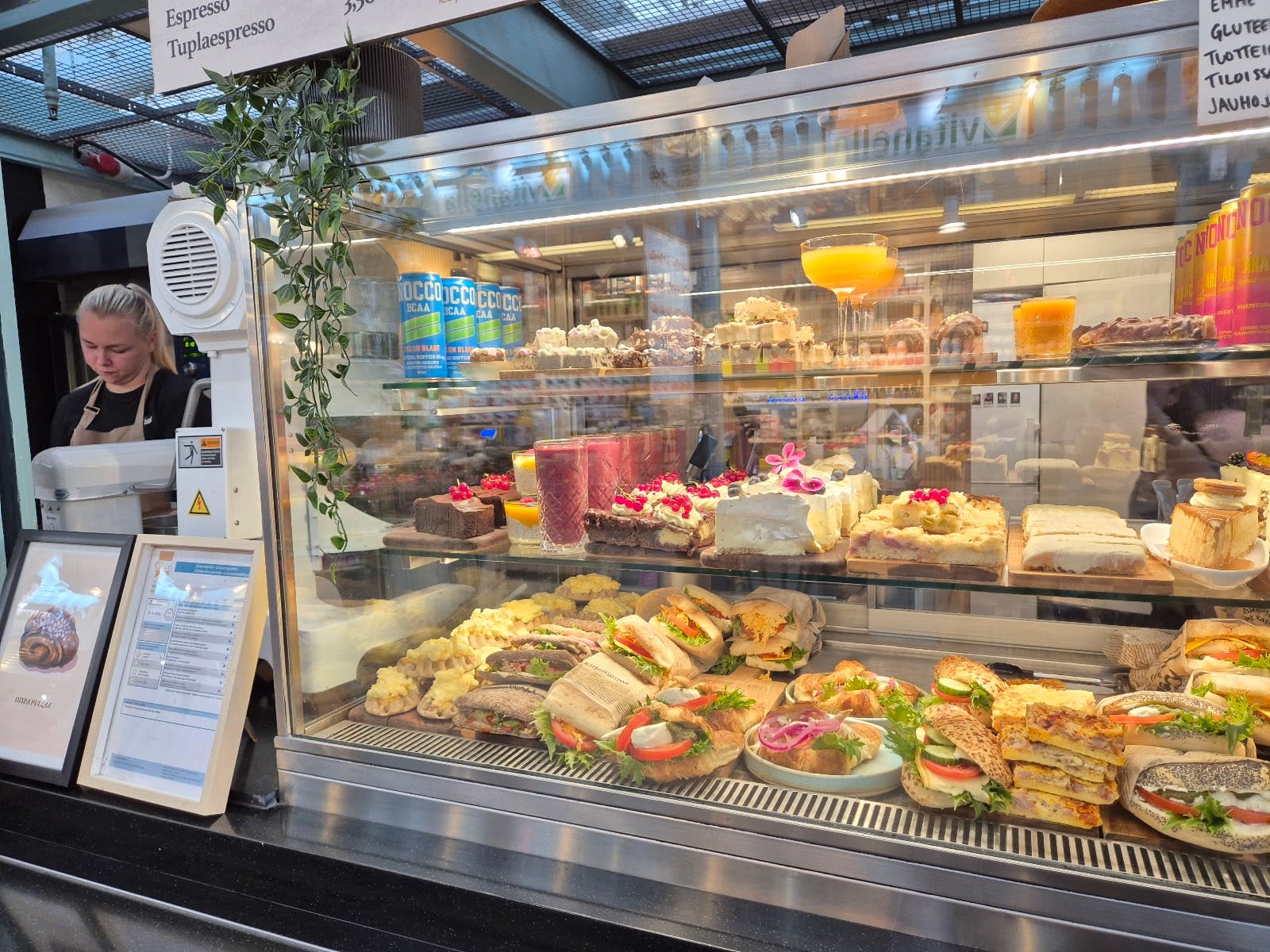 Cafe de Halle