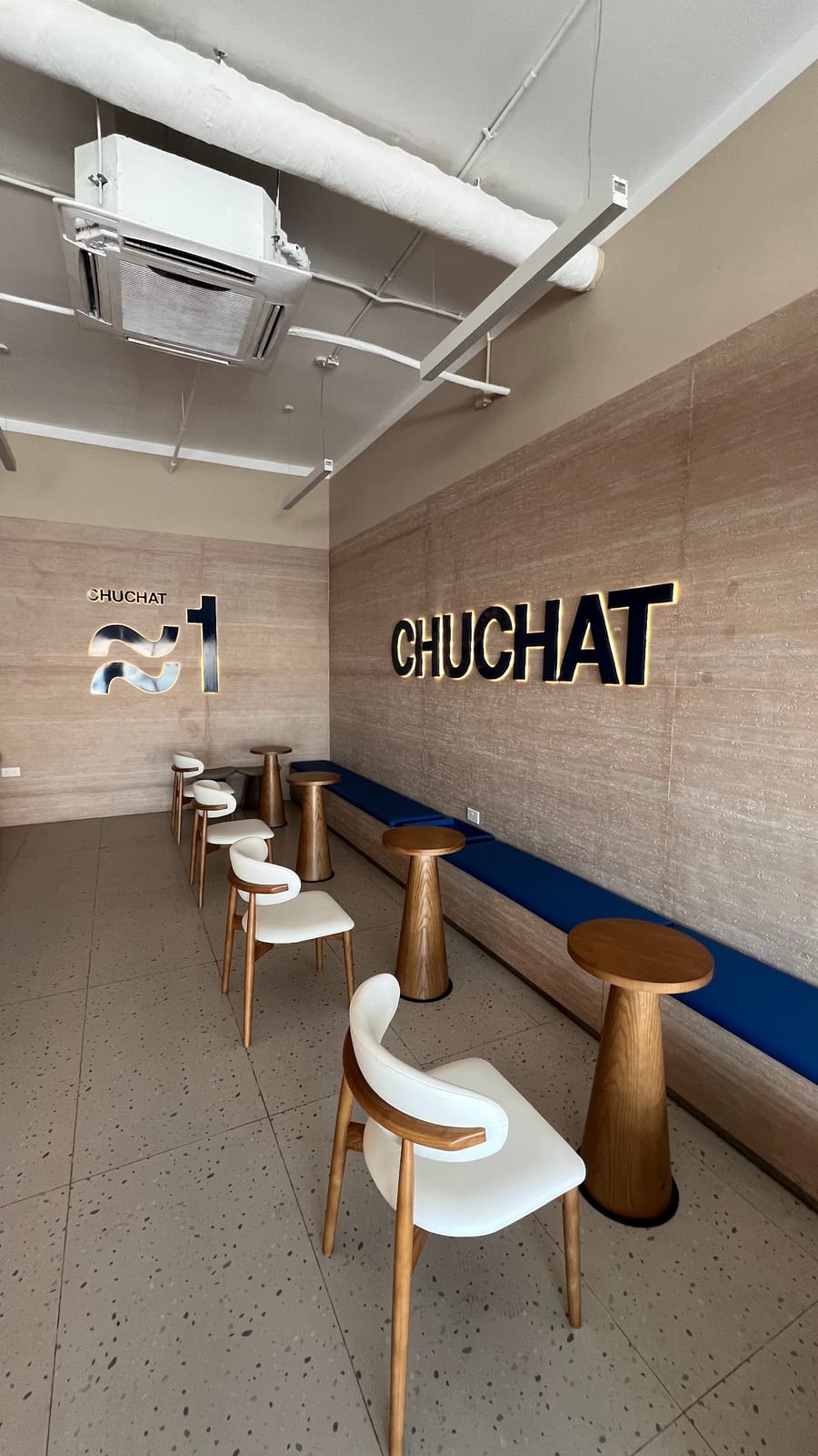 CHUCHAT