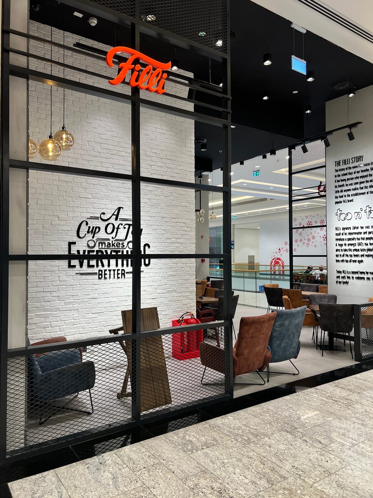 FiLLi Cafe