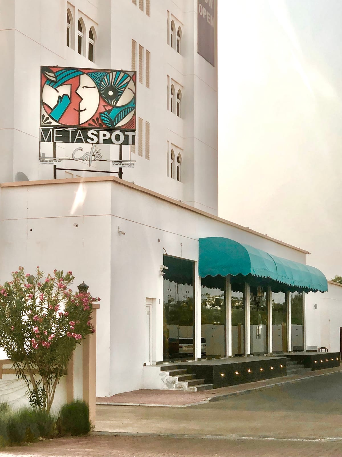 MetaSpot Café