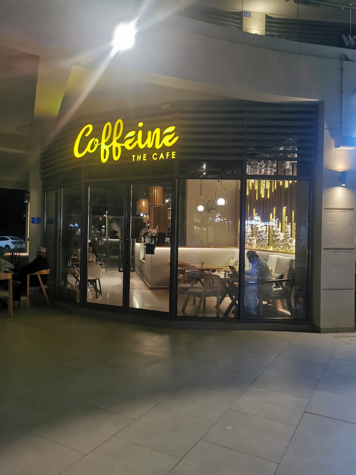 Caika Cafe مقهى كيكة كافيه