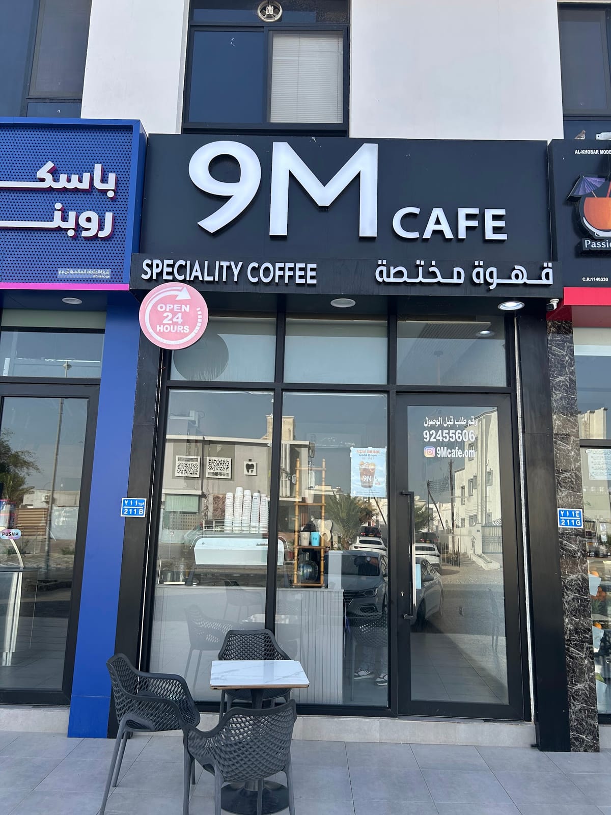 9M Café