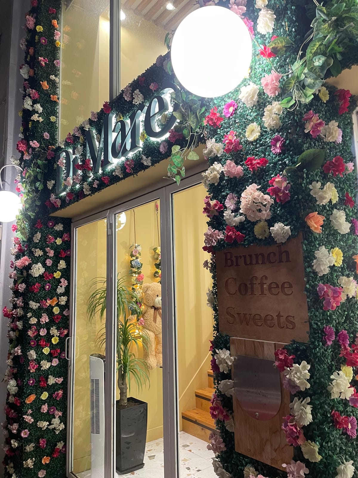 Di Mare Bruncherie Cafe