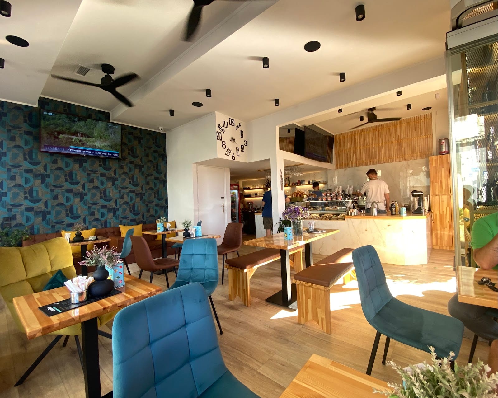 daily moments cafe