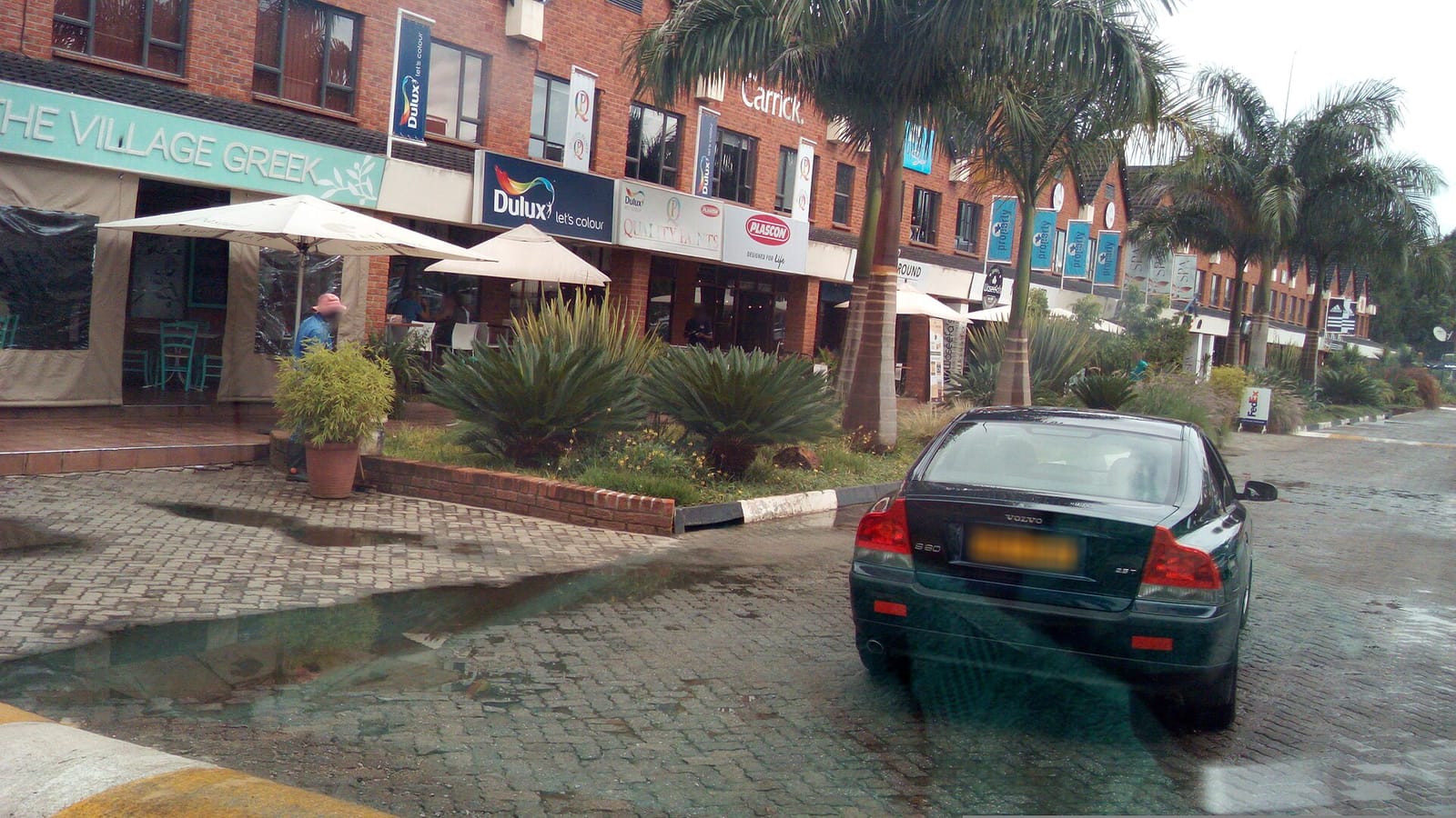 Waseefa's Quality Confectioners photo 2