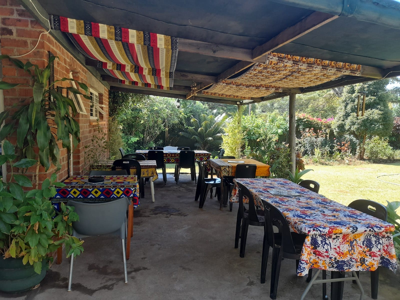 The Hoot Cafè