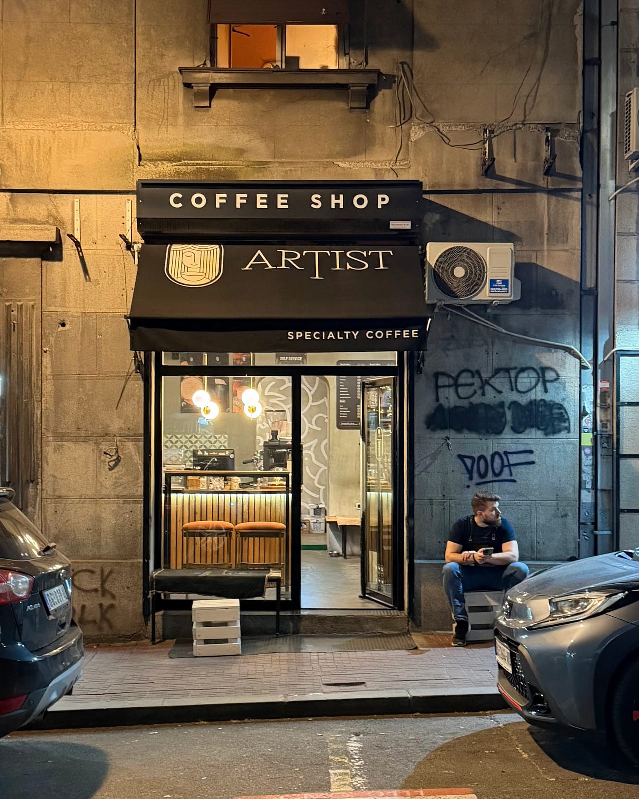 Artist Specialty Coffee, Stari grad