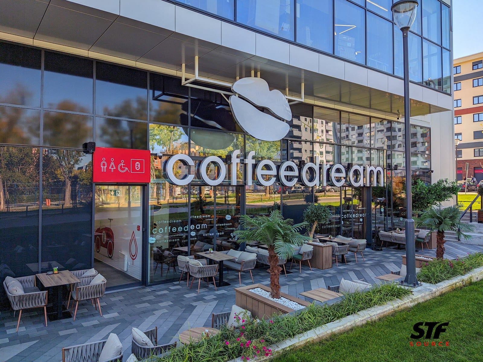 Coffeedream BIG Kragujevac┃Posebna kafa & moderan prostor