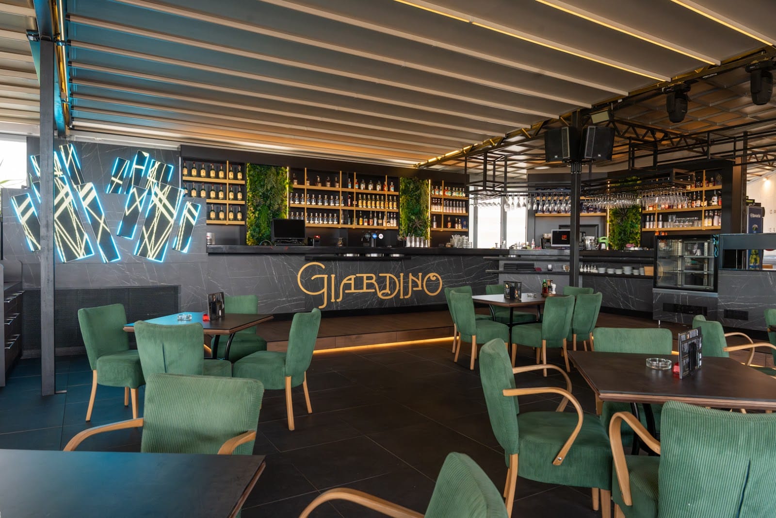 Cafe Restaurant and Club Giardino