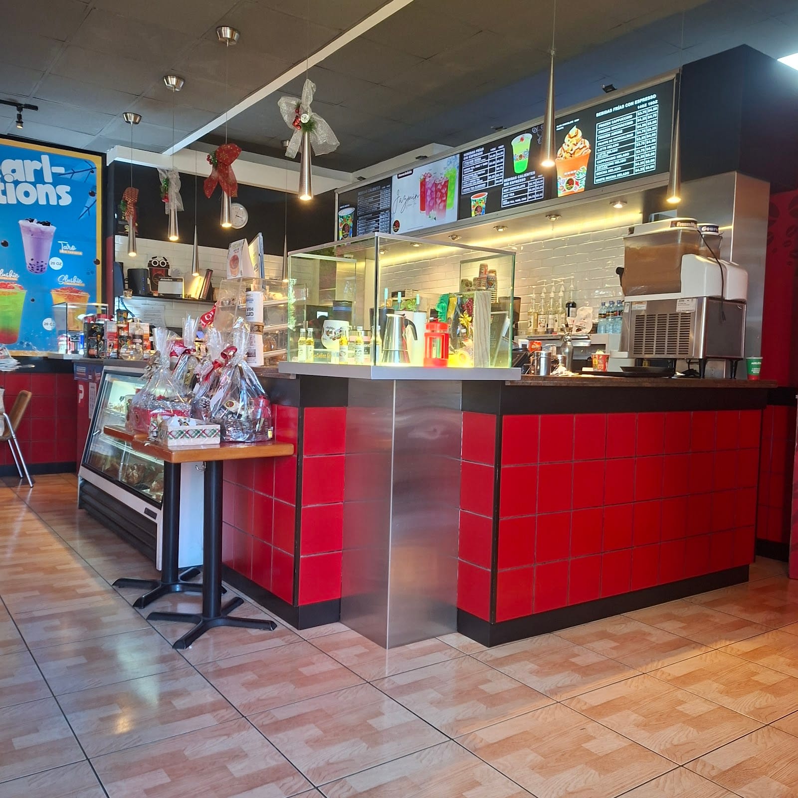 The Coffee Cup • Metrocentro San Salvador