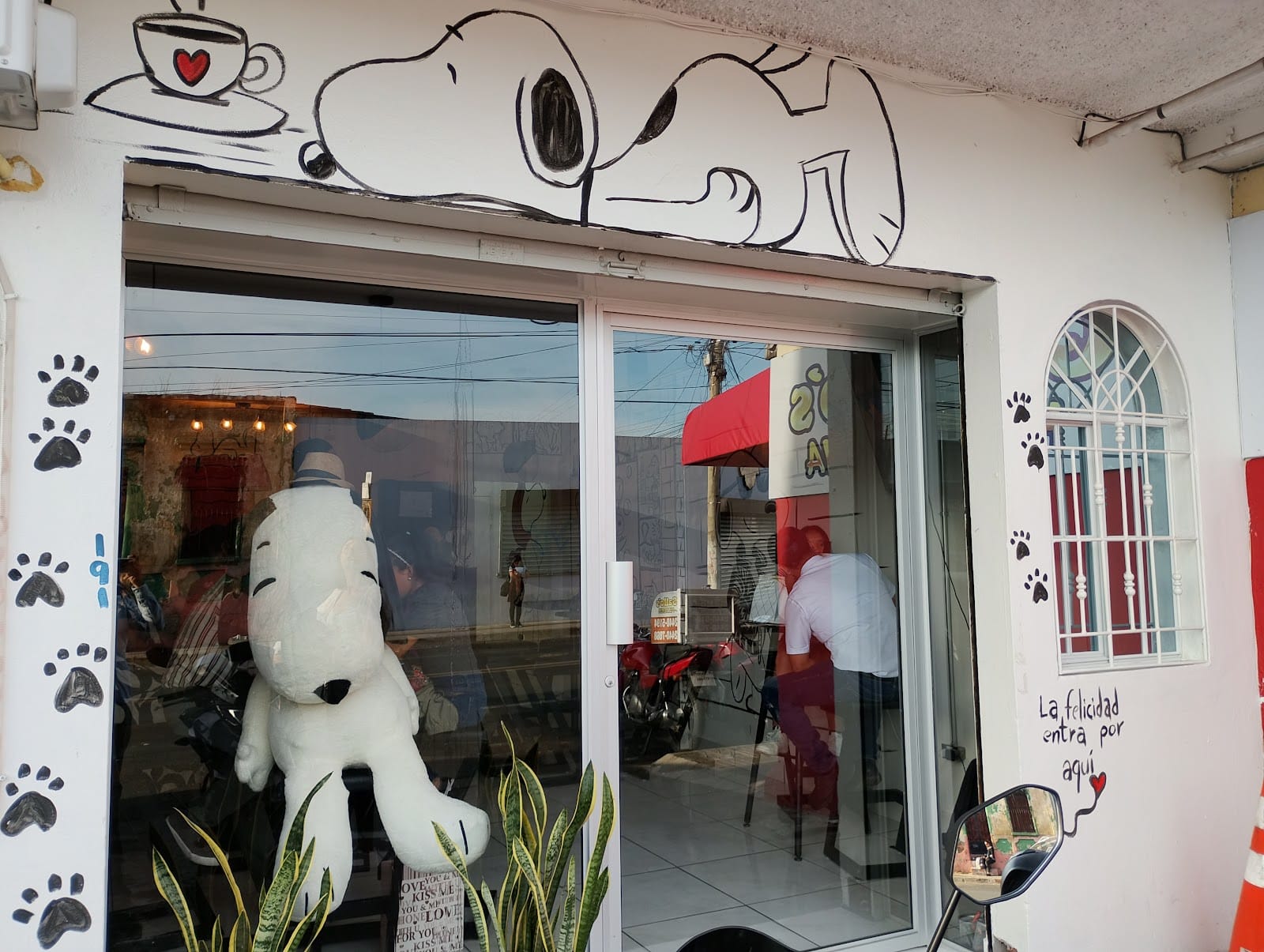 Snoopy's cafe