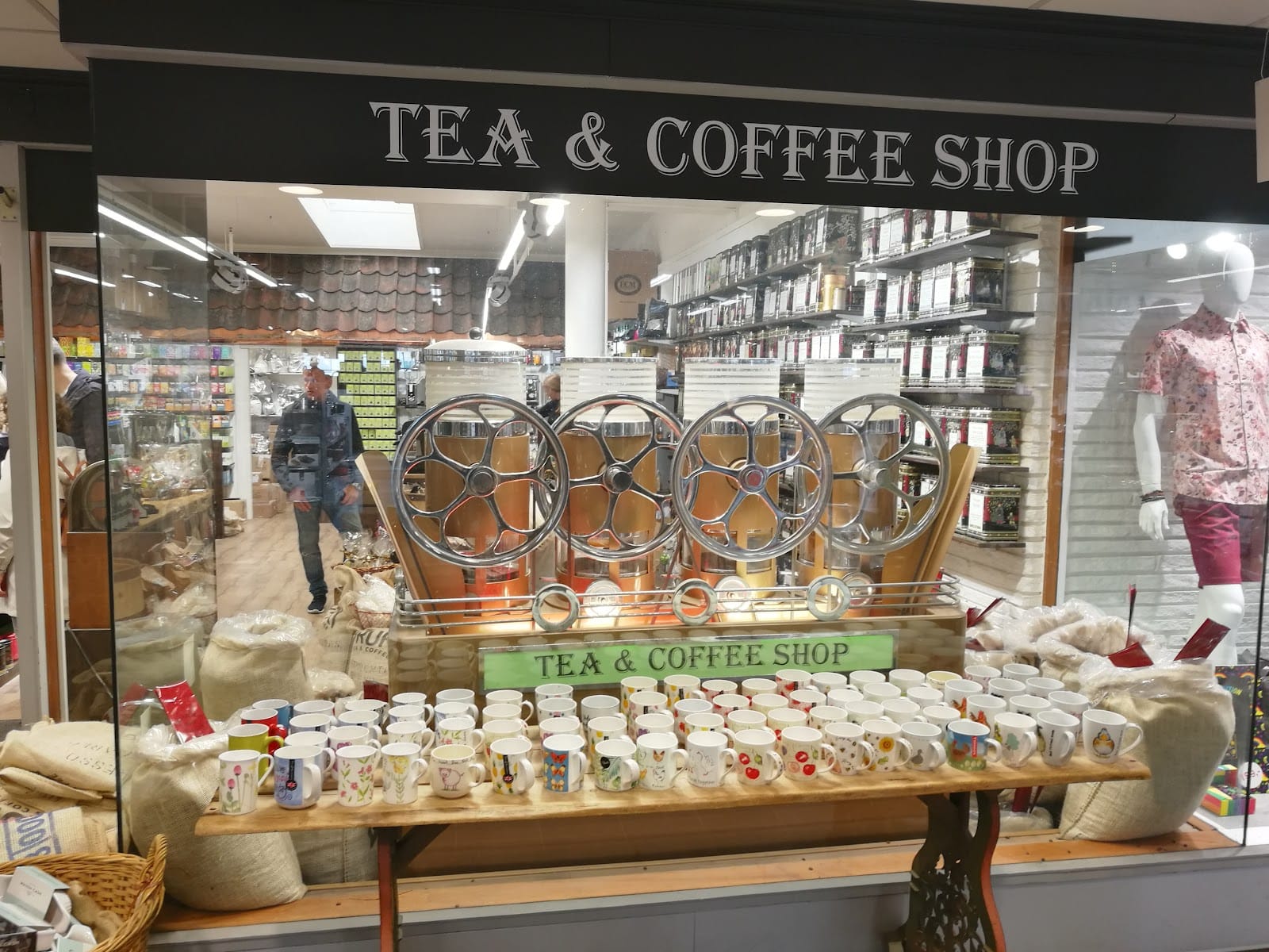 Tea & Coffee Shop