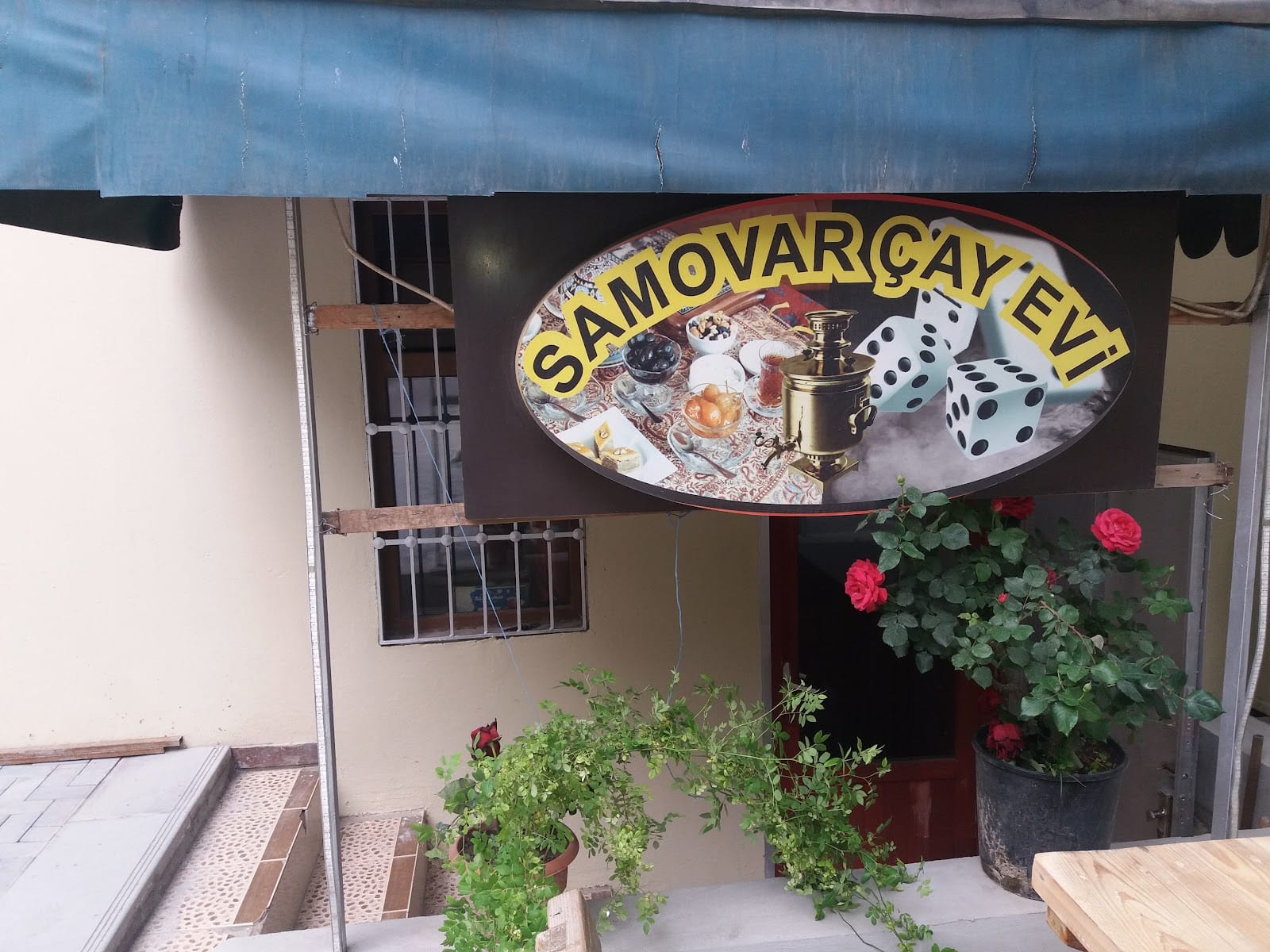 Samavar Cay Evi