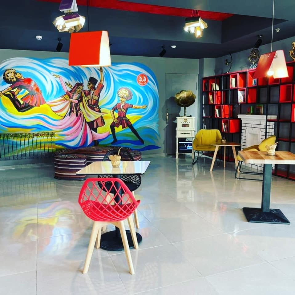 D&B Kitab Kafe - Sumqayıt